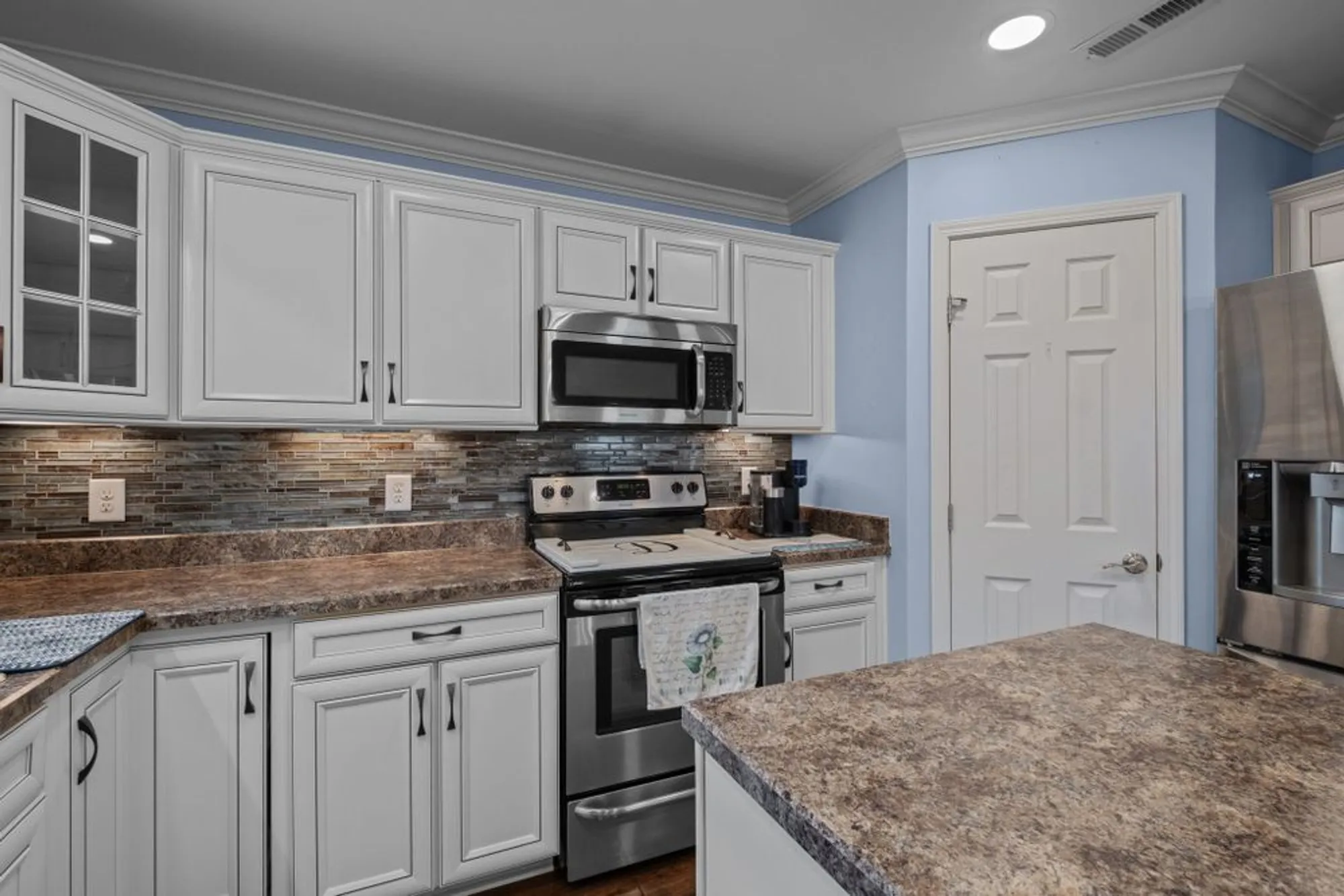 Property Slideshow image 14 of 35 | 395 devon chase hl unit 4104, Gallatin, TN, 37066