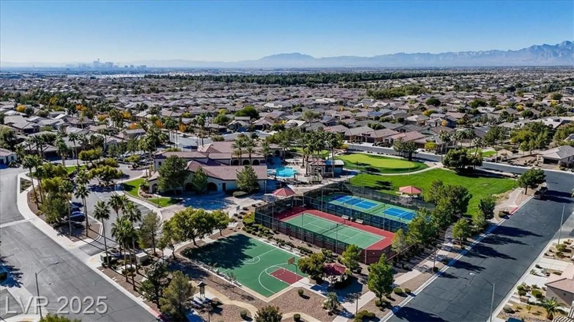 Property Slideshow image 35 of 38 | 3736 jasmine heights ave, North Las Vegas, NV, 89081