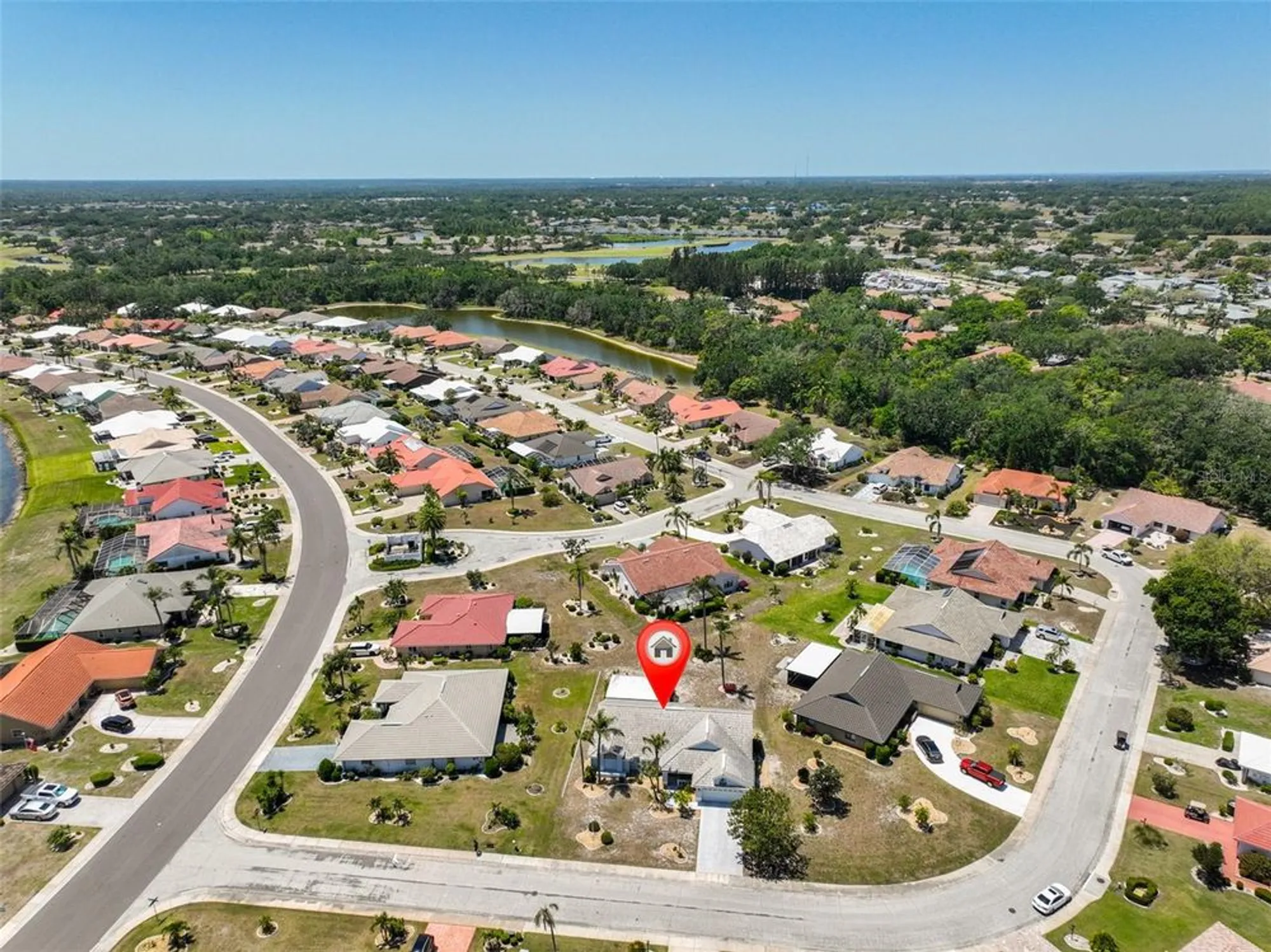 Property Slideshow image 34 of 45 | 2004 berry roberts dr, Sun City Center, FL, 33573