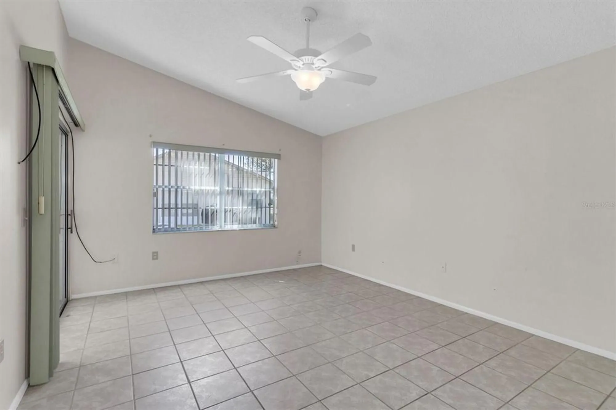 Property Slideshow image 13 of 53 | 4739 carrington ct, New Port Richey, FL, 34655