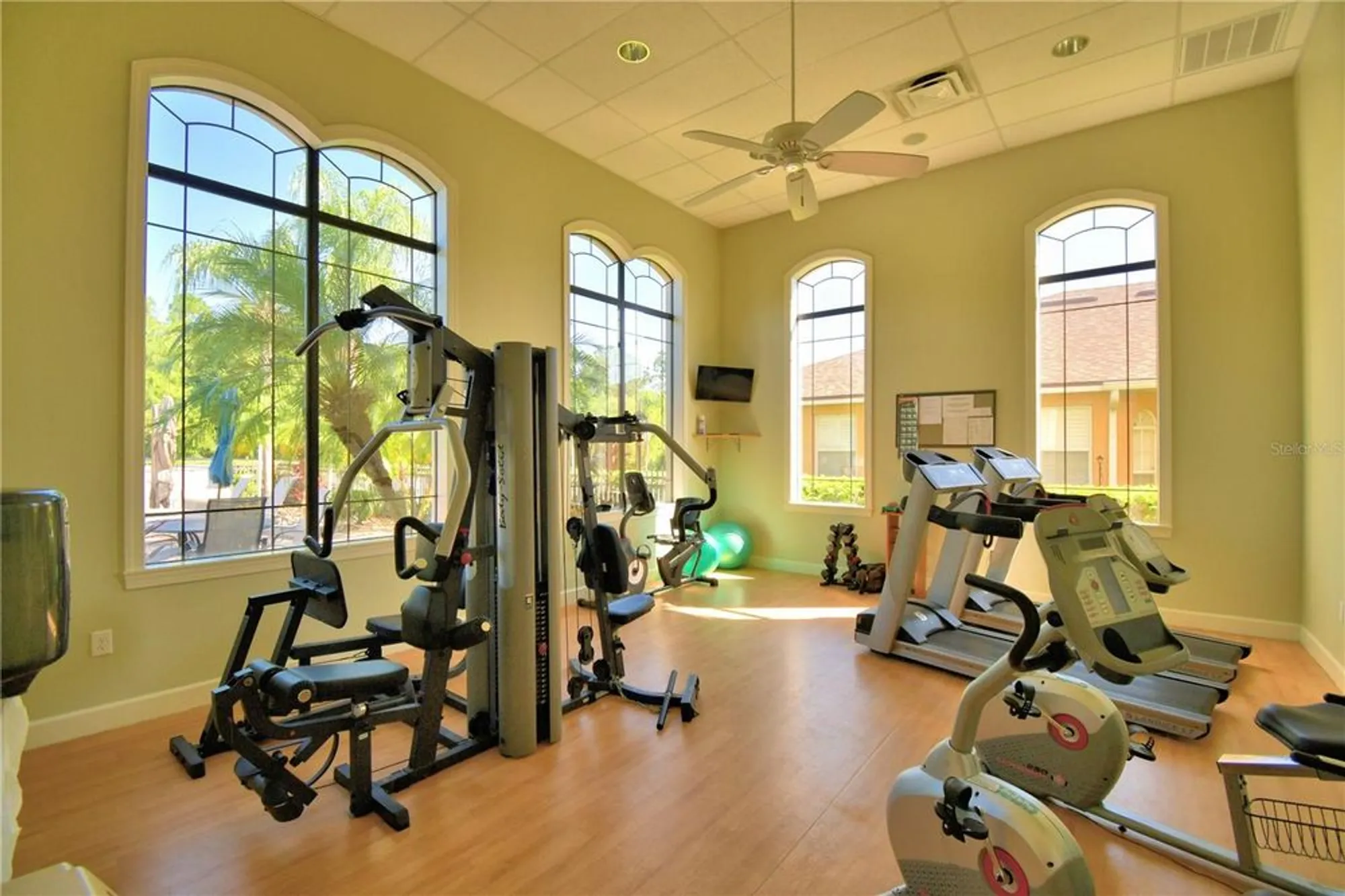 Property Slideshow image 56 of 68 | 1613 linz ct, Winter Haven, FL, 33884