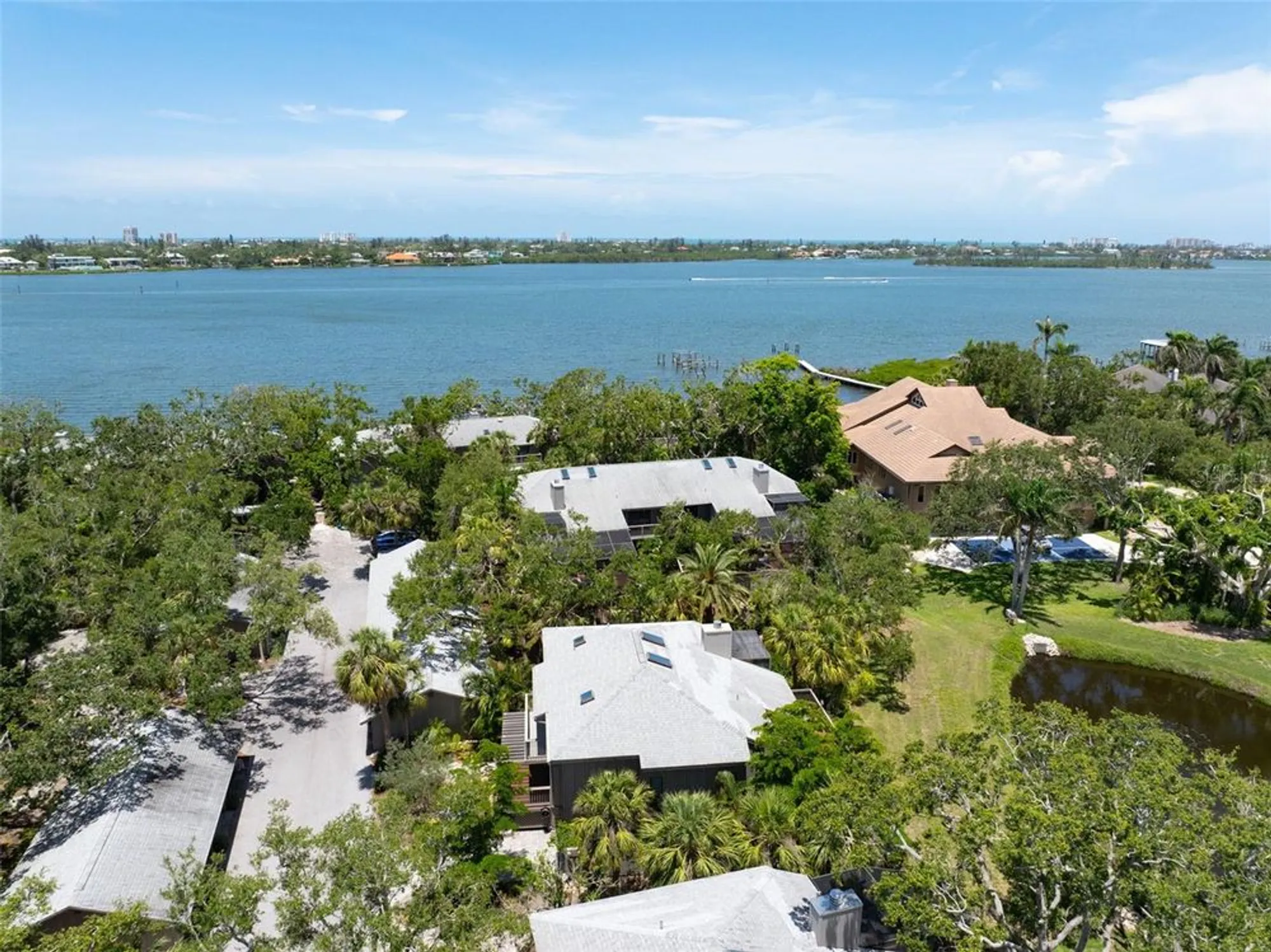 Property Slideshow image 57 of 69 | 1347 landings dr 6, Sarasota, FL, 34231