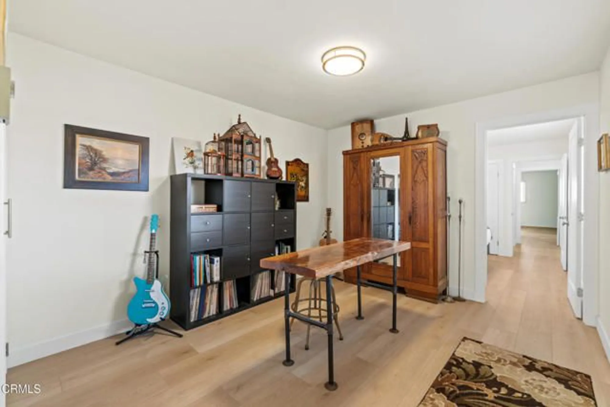 Property Slideshow image 20 of 38 | 243 e elfin grn, Port Hueneme, CA, 93041