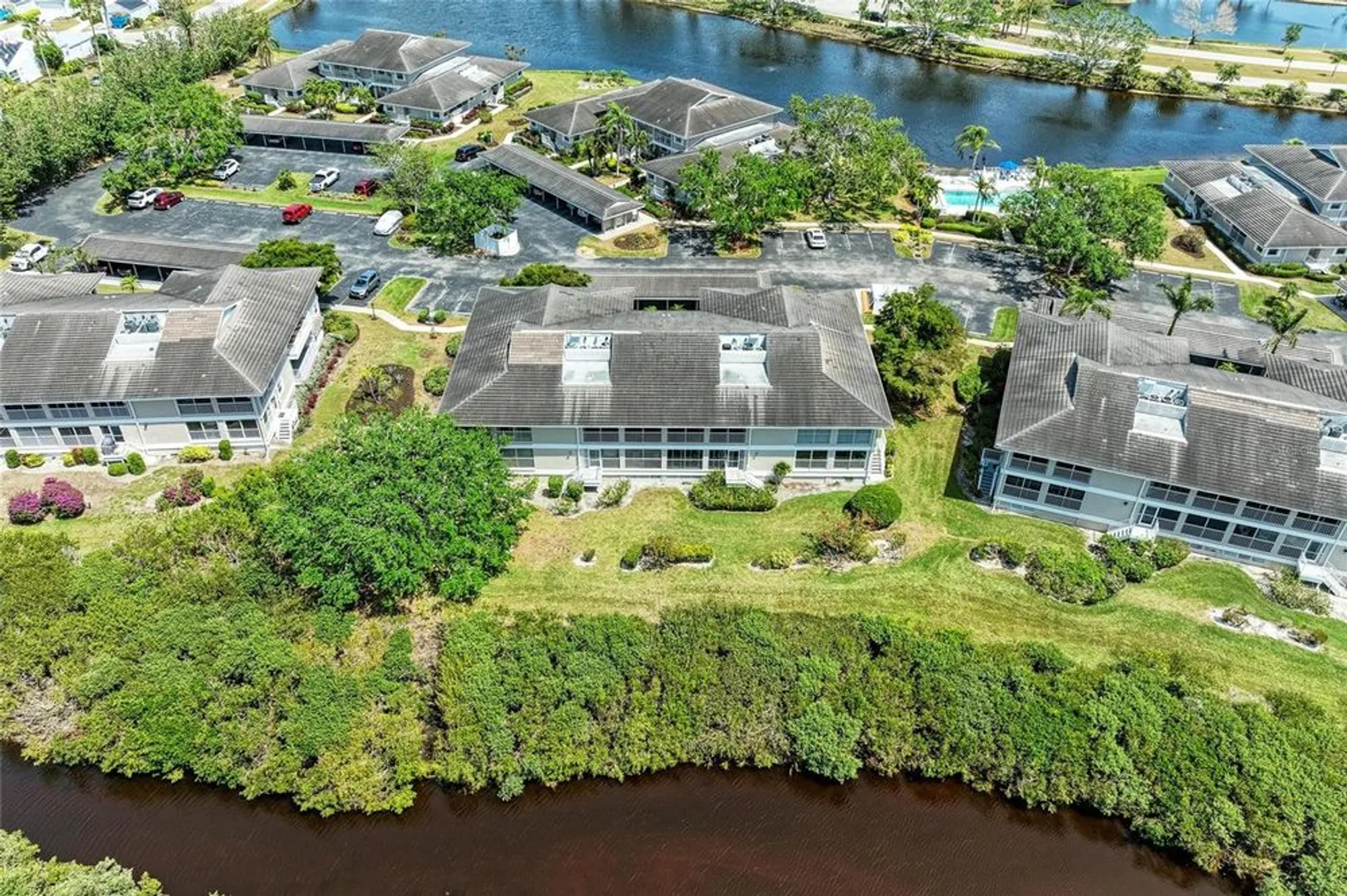 Property Slideshow image 43 of 66 | 628 estuary dr, Bradenton, FL, 34209