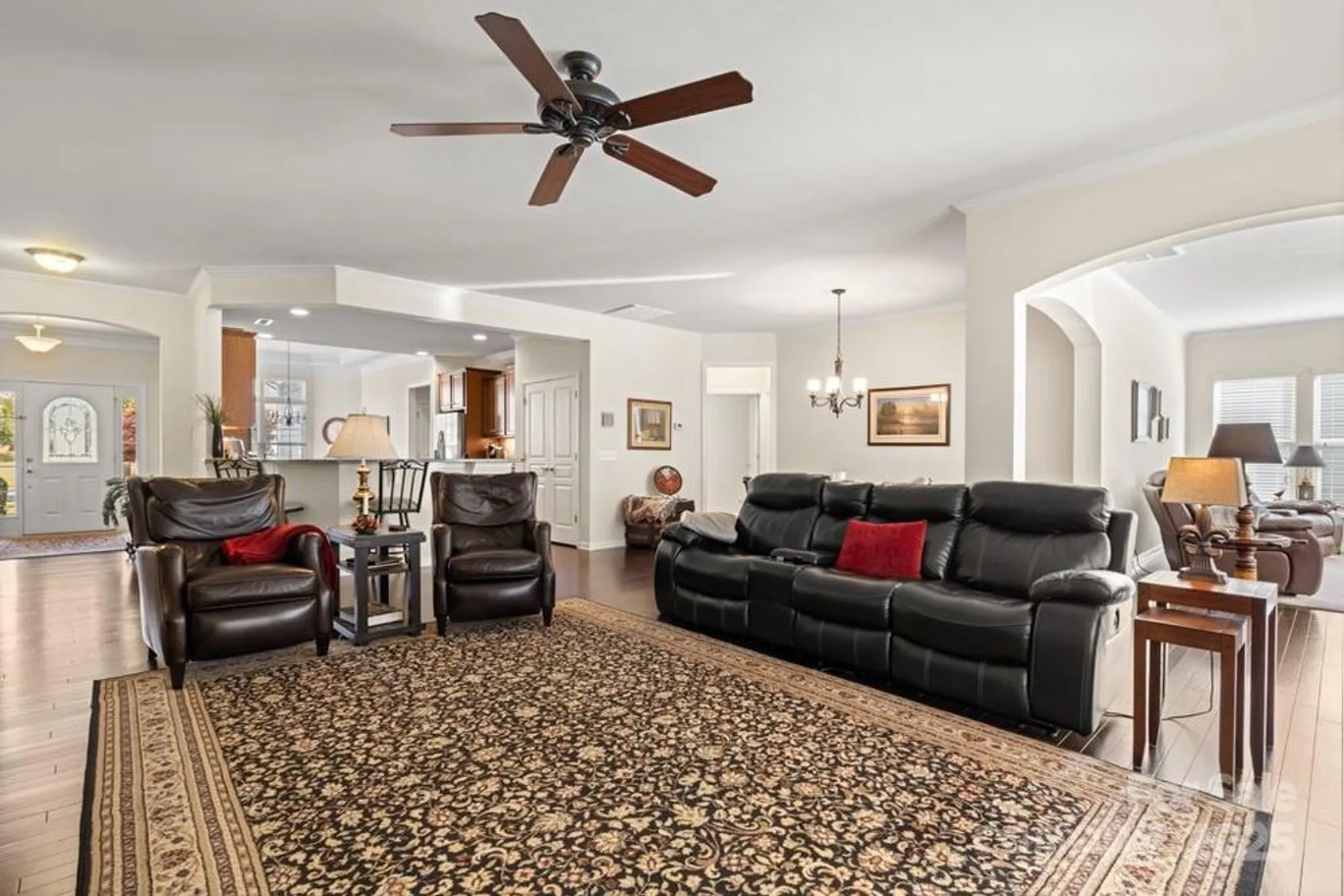 Property Slideshow image 9 of 45 | 2071 bronze leaf dr, Fort Mill, SC, 29707