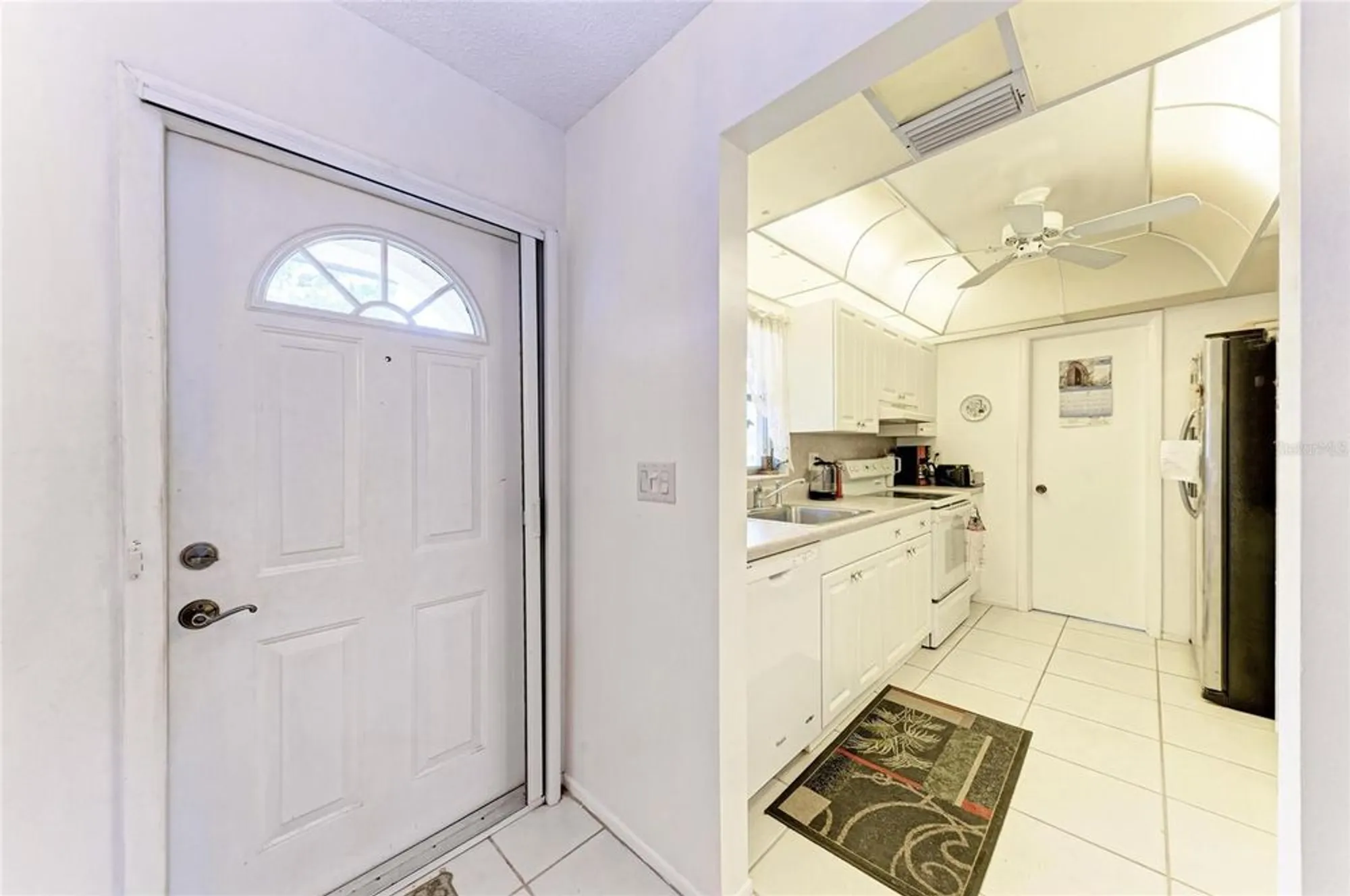 Property Slideshow image 5 of 31 | 3905 34th avenue dr w # 36, Bradenton, FL, 34205