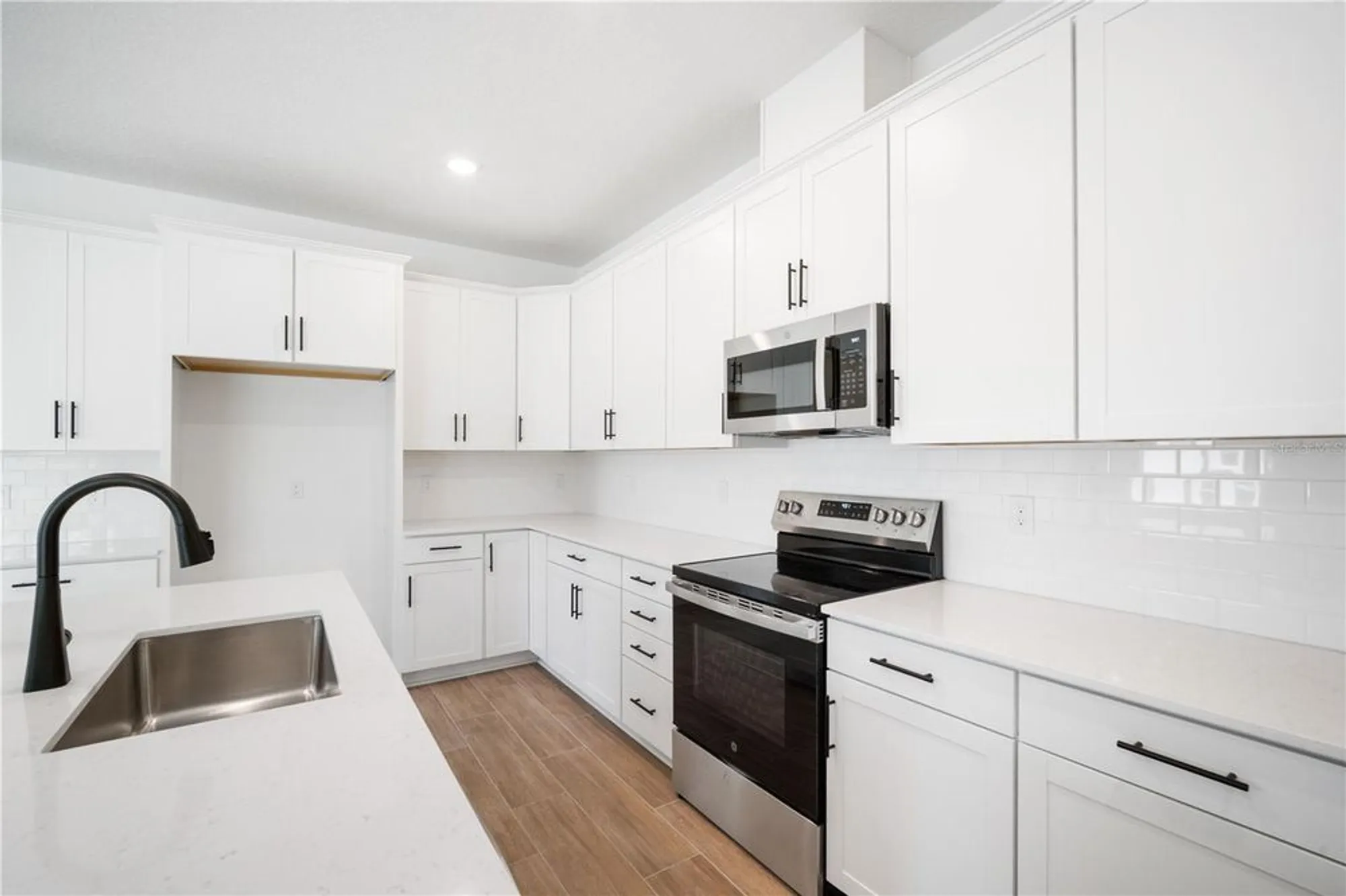 Property Slideshow image 7 of 44 | 9143 players dr, Weeki Wachee, FL, 34613