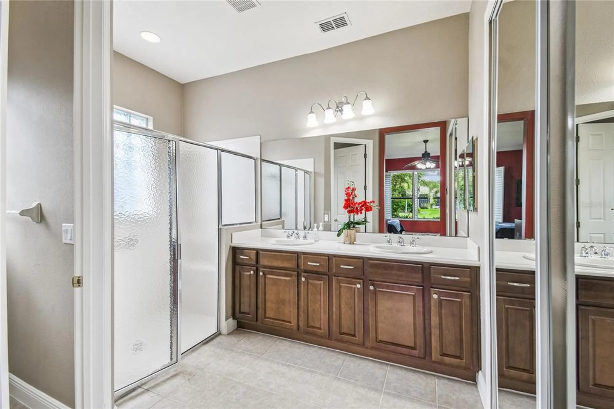 Property Slideshow image 31 of 74 | 699 villa park rd, Poinciana, FL, 34759
