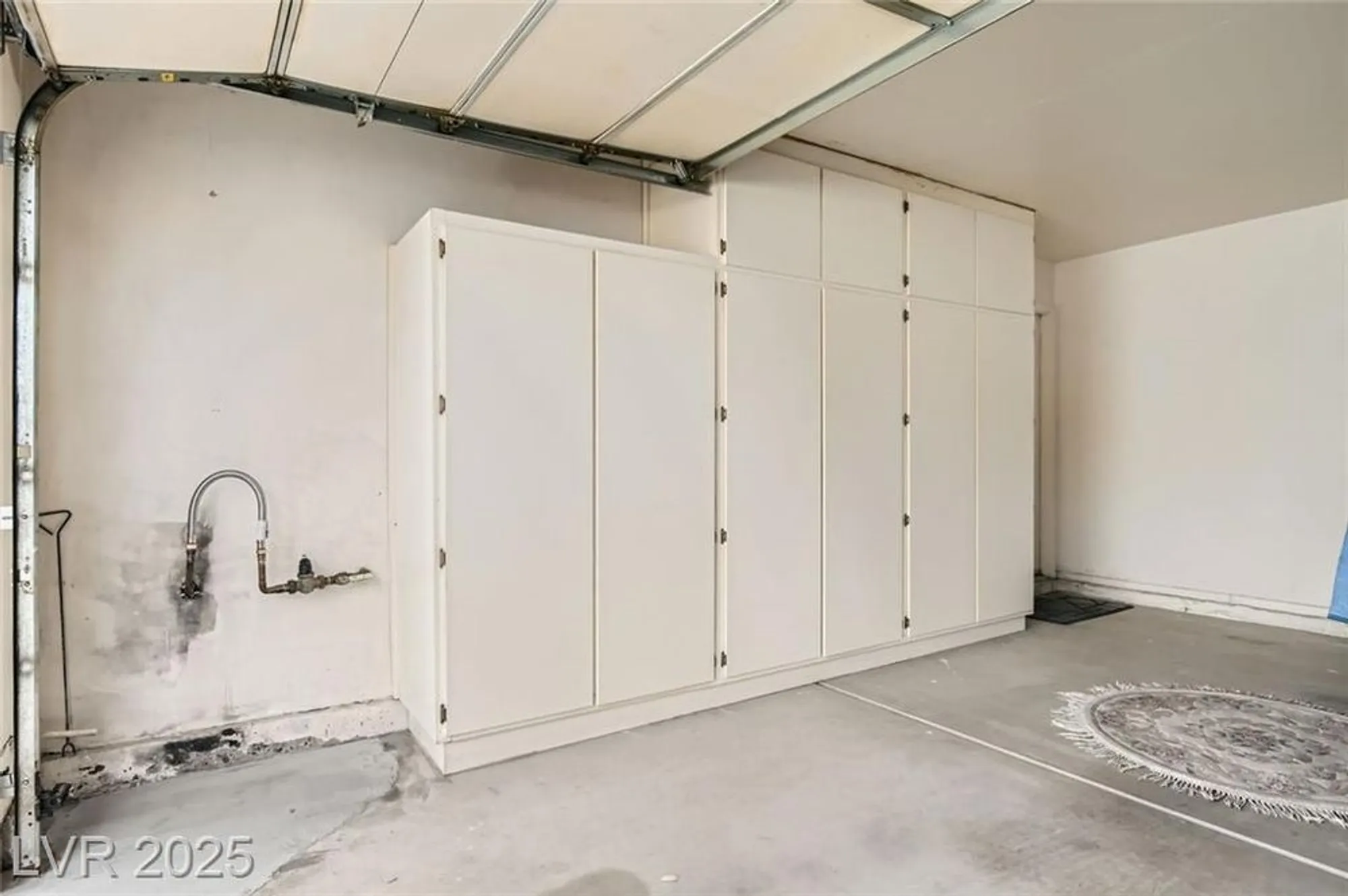 Property Slideshow image 15 of 18 | 5114 mascaro dr, Las Vegas, NV, 89122