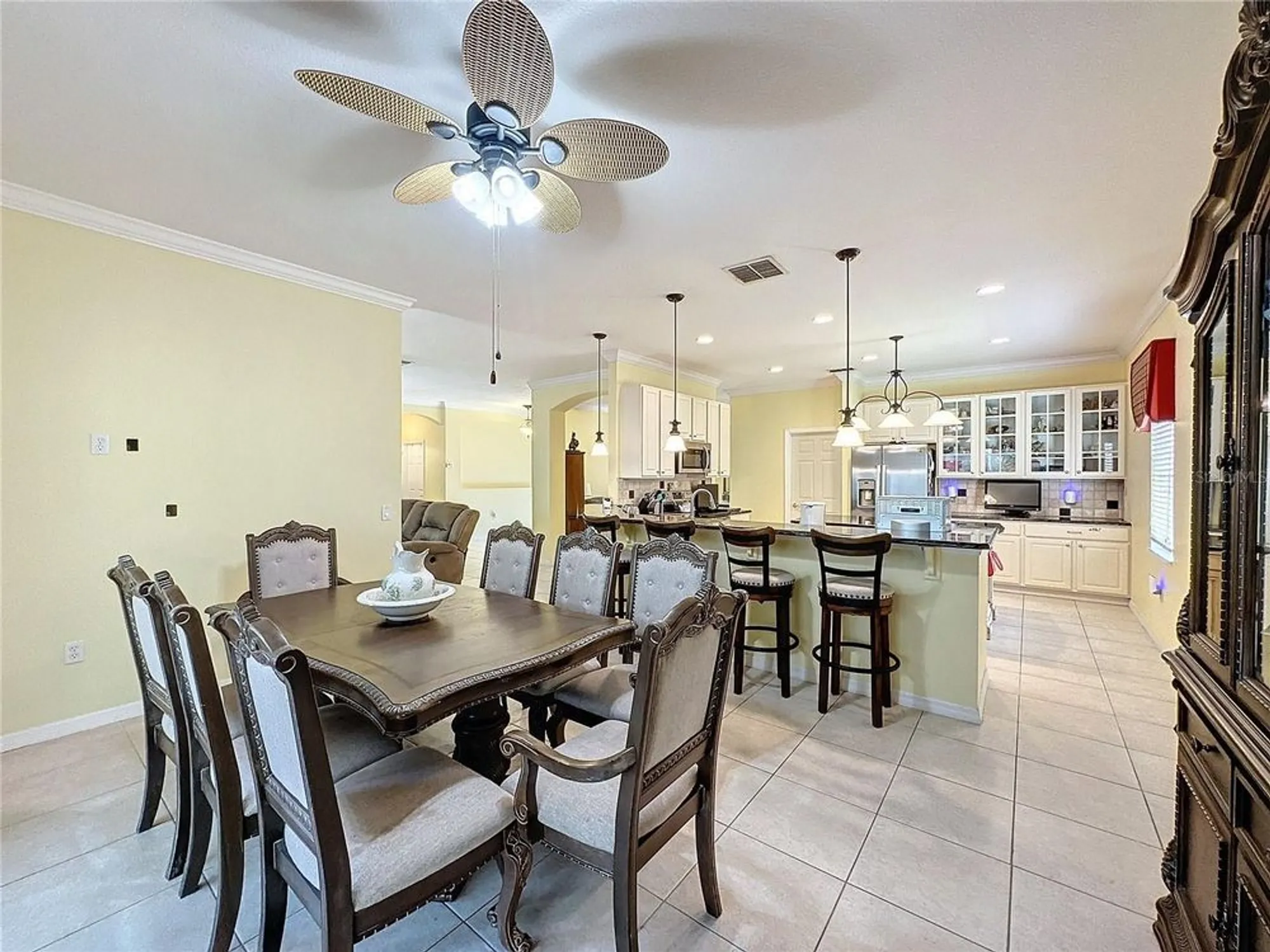 Property Slideshow image 17 of 61 | 258 sand piper dr, Poinciana, FL, 34759