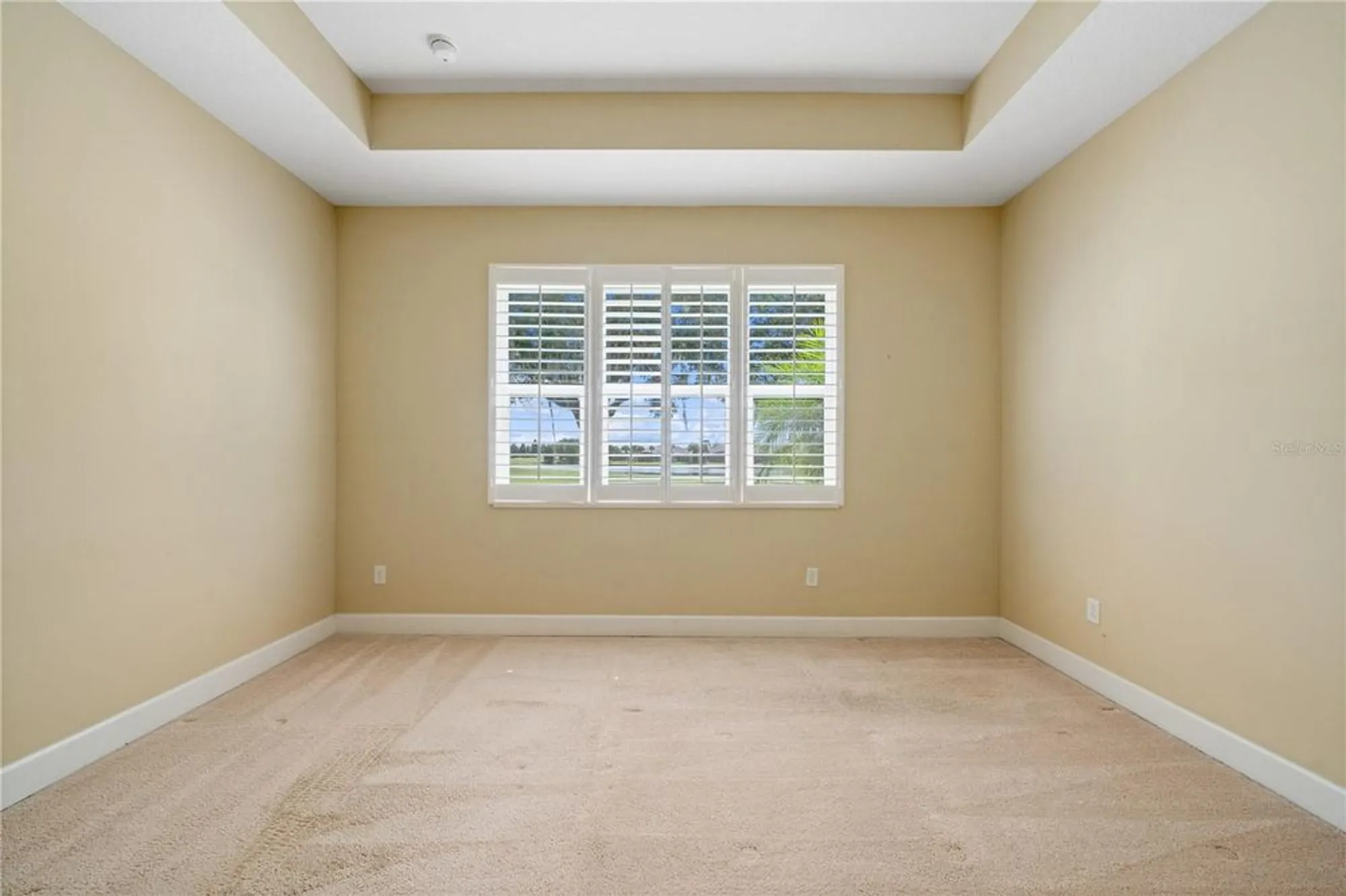 Property Slideshow image 31 of 57 | 802 chipper dr, Sun City Center, FL, 33573