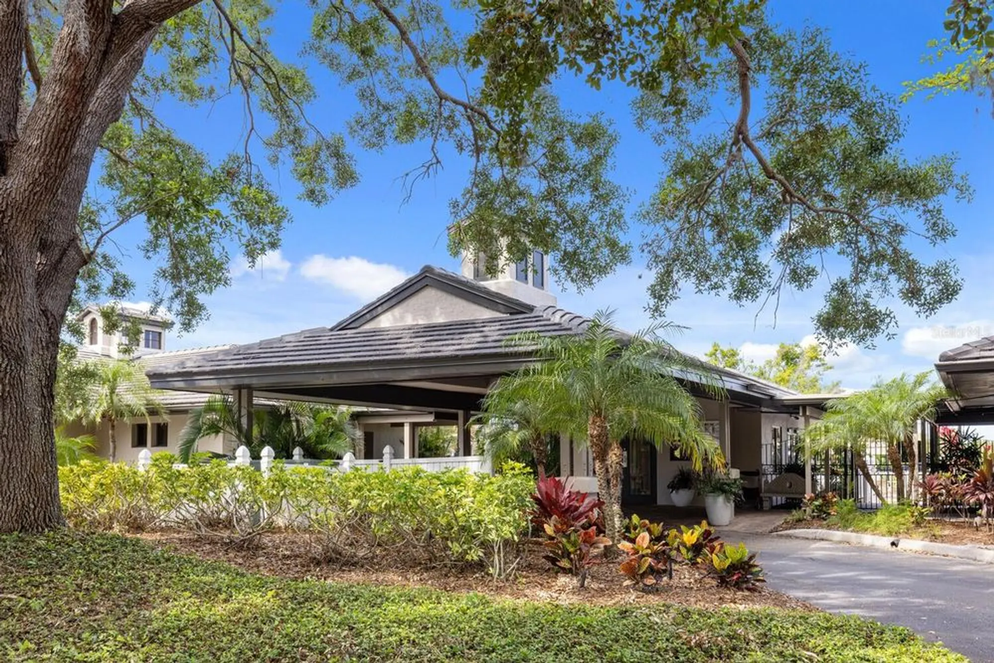 Property Slideshow image 31 of 39 | 1612 starling dr # 101, Sarasota, FL, 34231