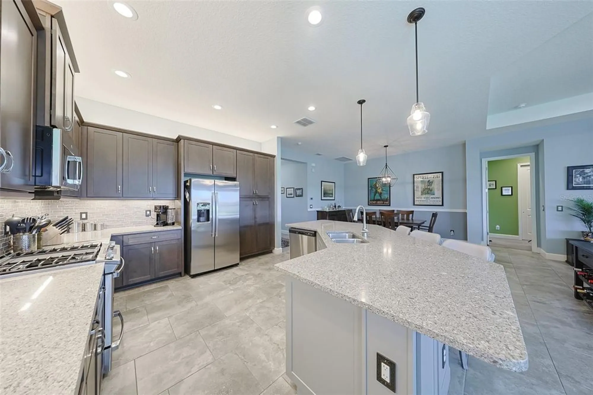 Property Slideshow image 9 of 58 | 4920 sevilla shores dr, Wimauma, FL, 33598