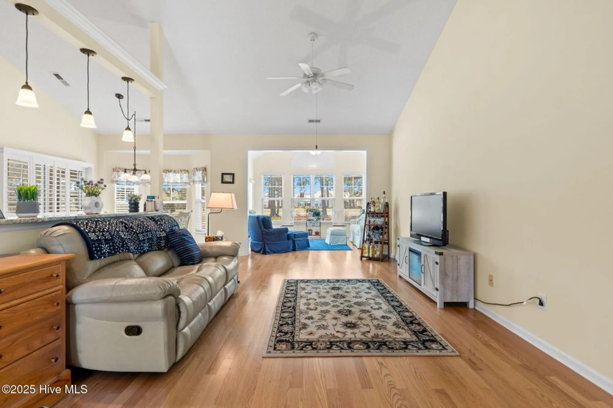 Property Slideshow image 6 of 36 | 675 meadowbrook ln, Calabash, NC, 28467