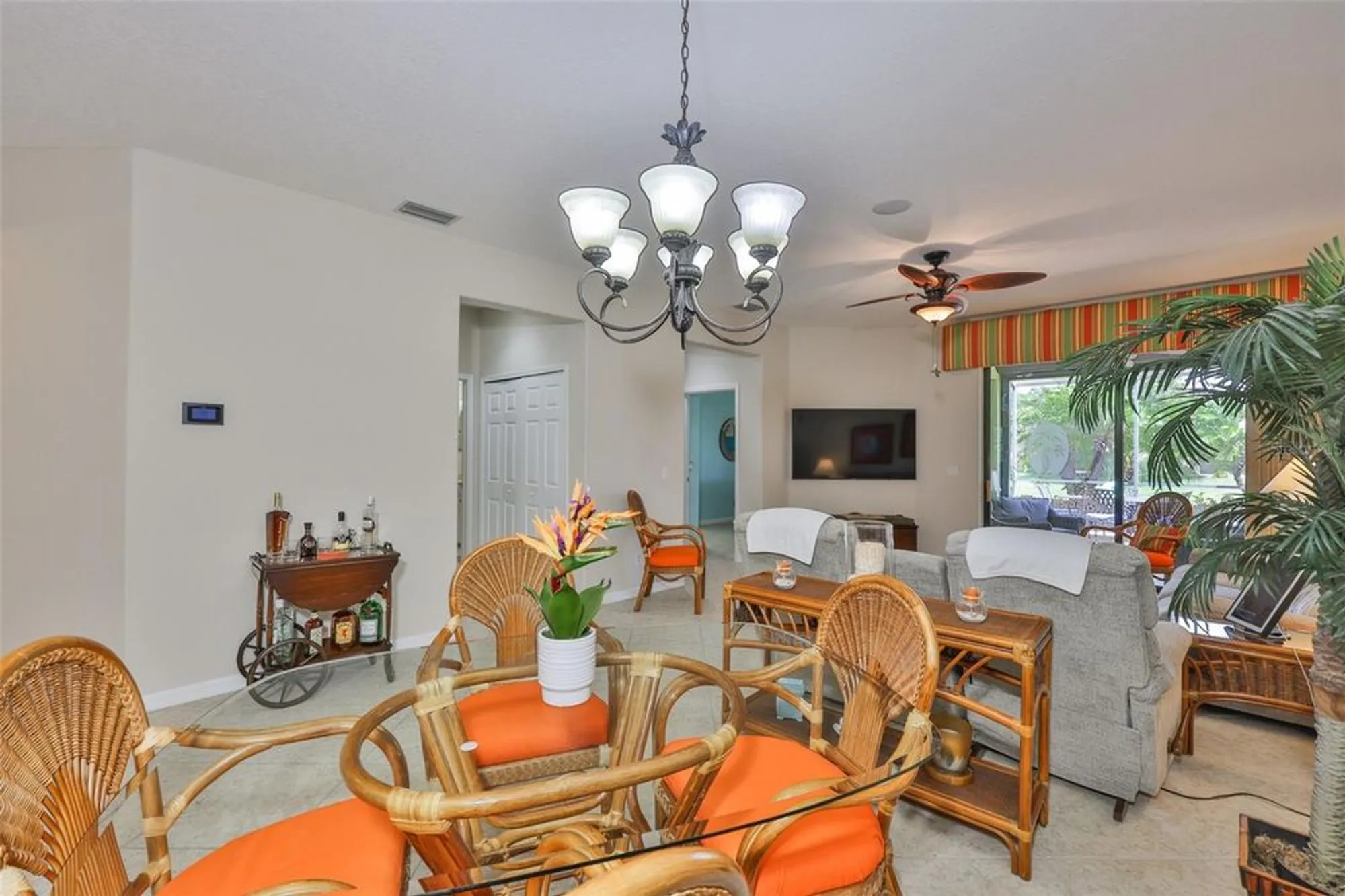 Property Slideshow image 17 of 75 | 5831 sunset falls dr, Apollo Beach, FL, 33572