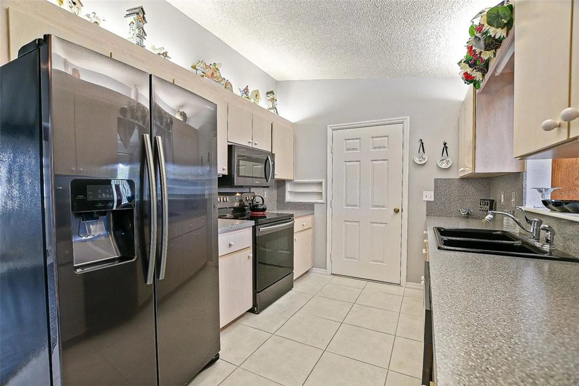 Property Slideshow image 19 of 34 | 17888 se 106th ter, Summerfield, FL, 34491