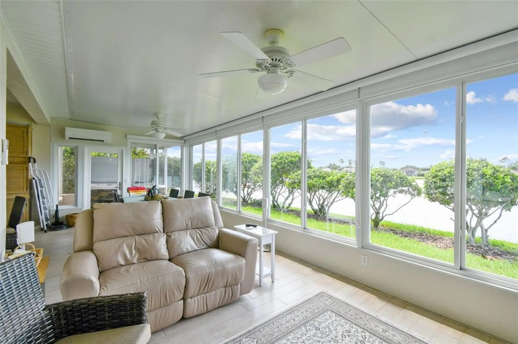 Property Slideshow image 31 of 61 | 201 largo dr, Kissimmee, FL, 34759