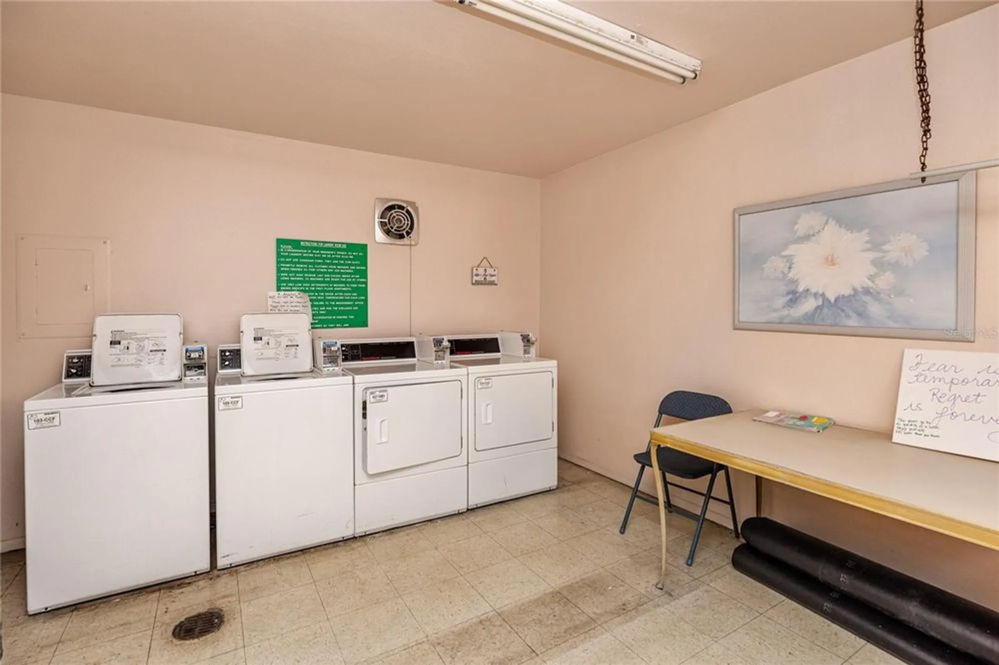 Property Slideshow image 32 of 59 | 7645 sun island dr 304, South Pasadena, FL, 33707