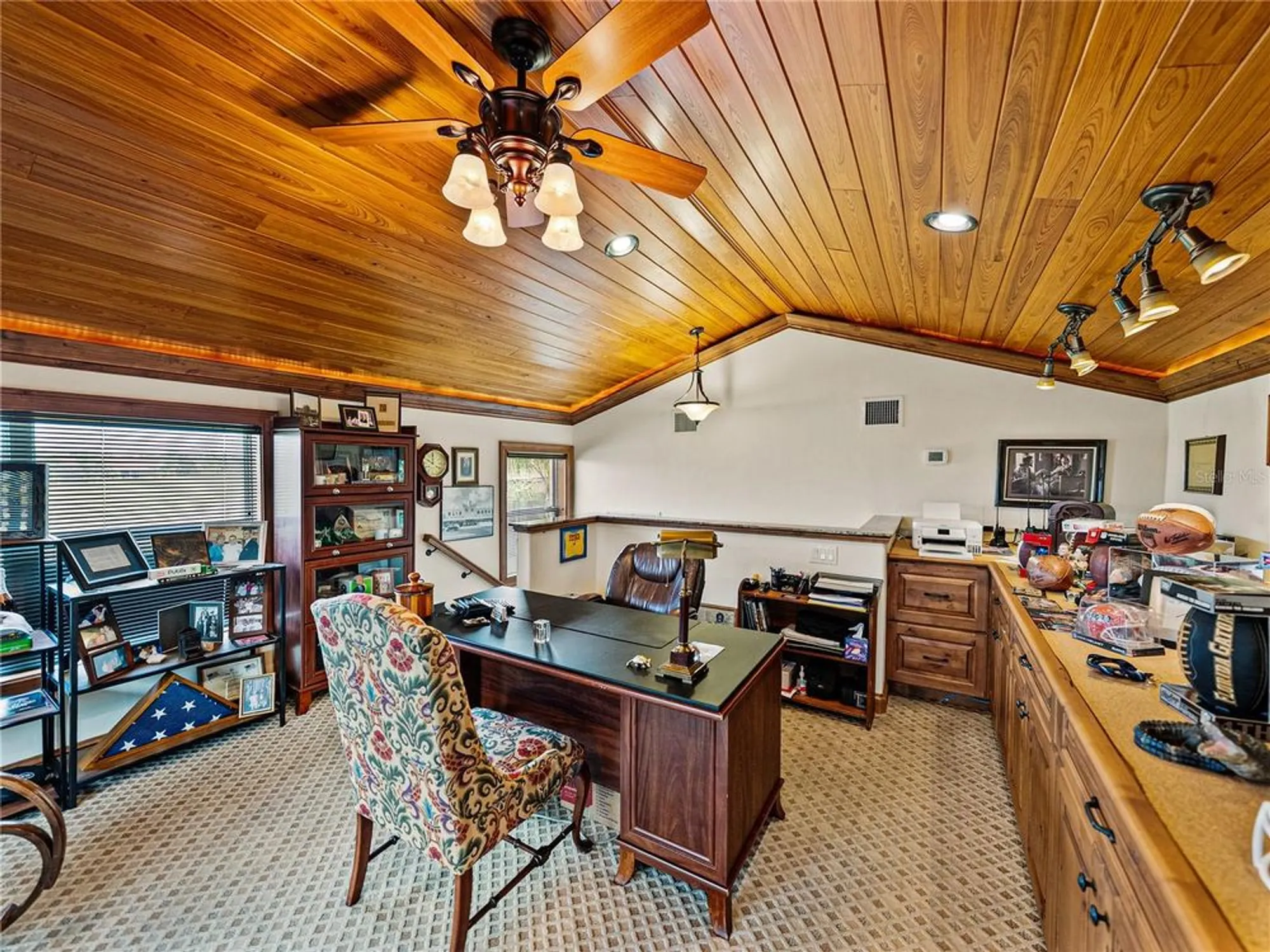 Property Slideshow image 48 of 100 | 4276 dunmore dr, Lake Wales, FL, 33859