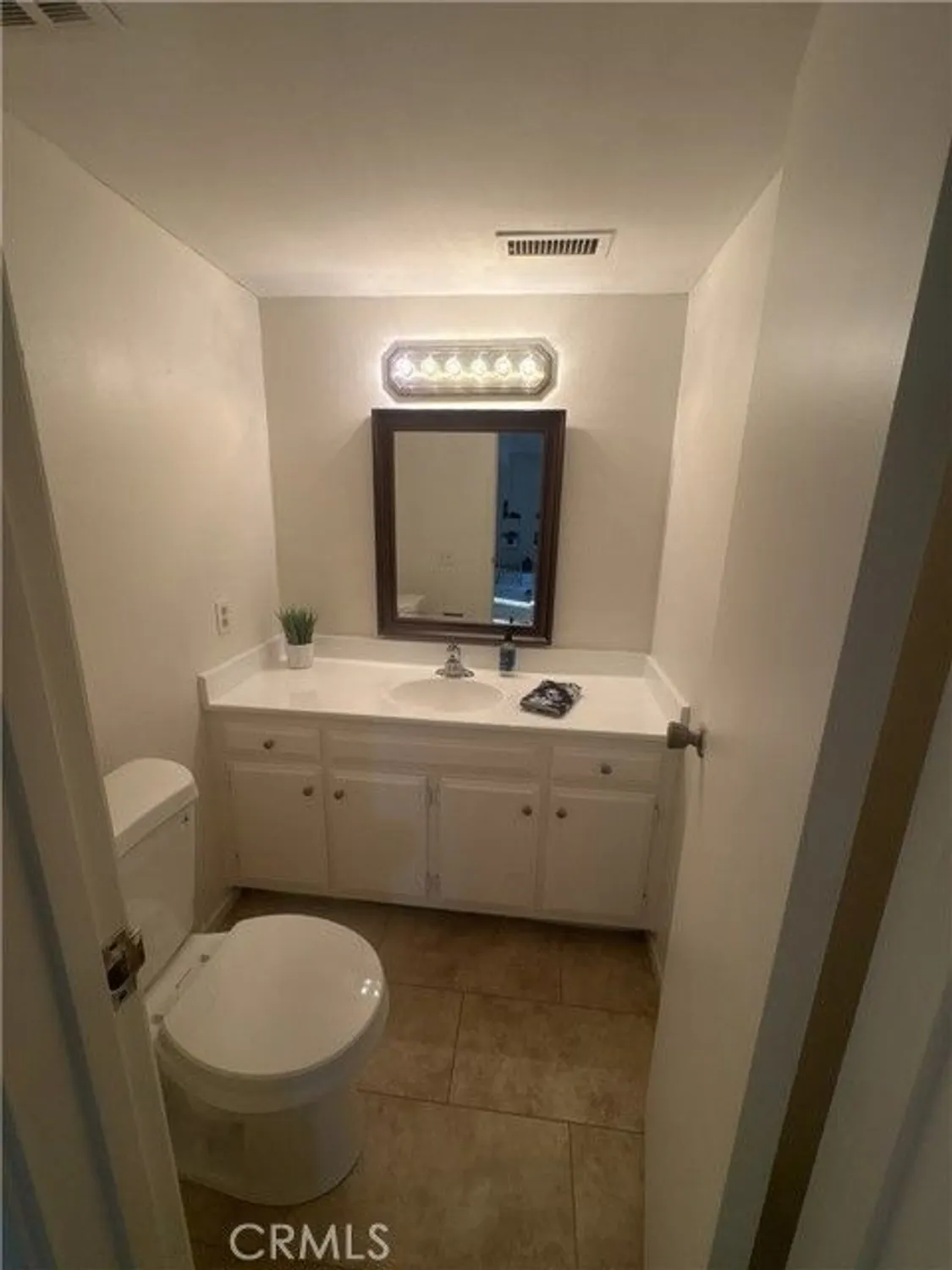 Property Slideshow image 8 of 48 | 28356 princessa ct, Murrieta, CA, 92563