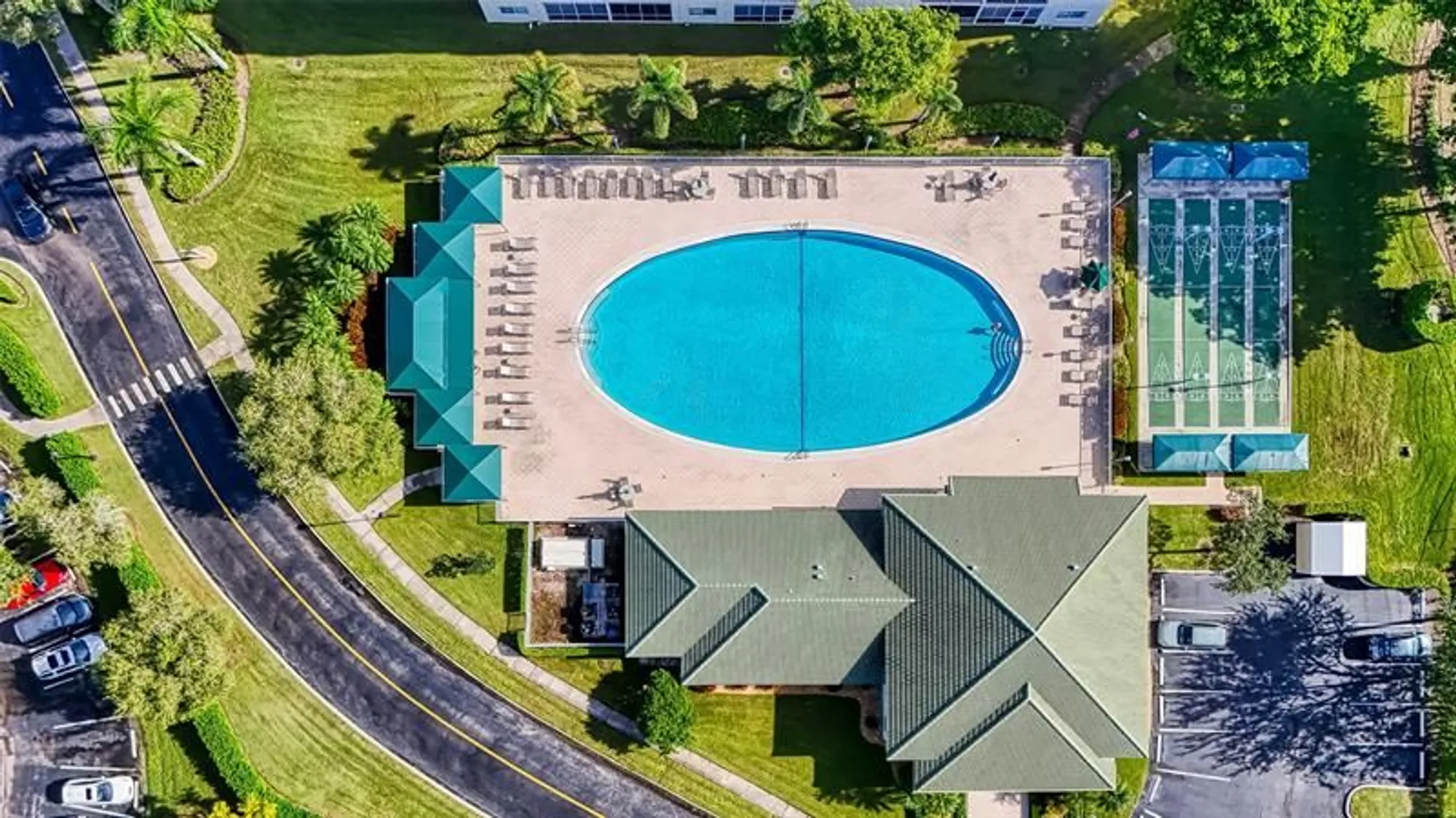 Property Slideshow image 29 of 37 | 7635 southampton ter 402, Tamarac, FL, 33321