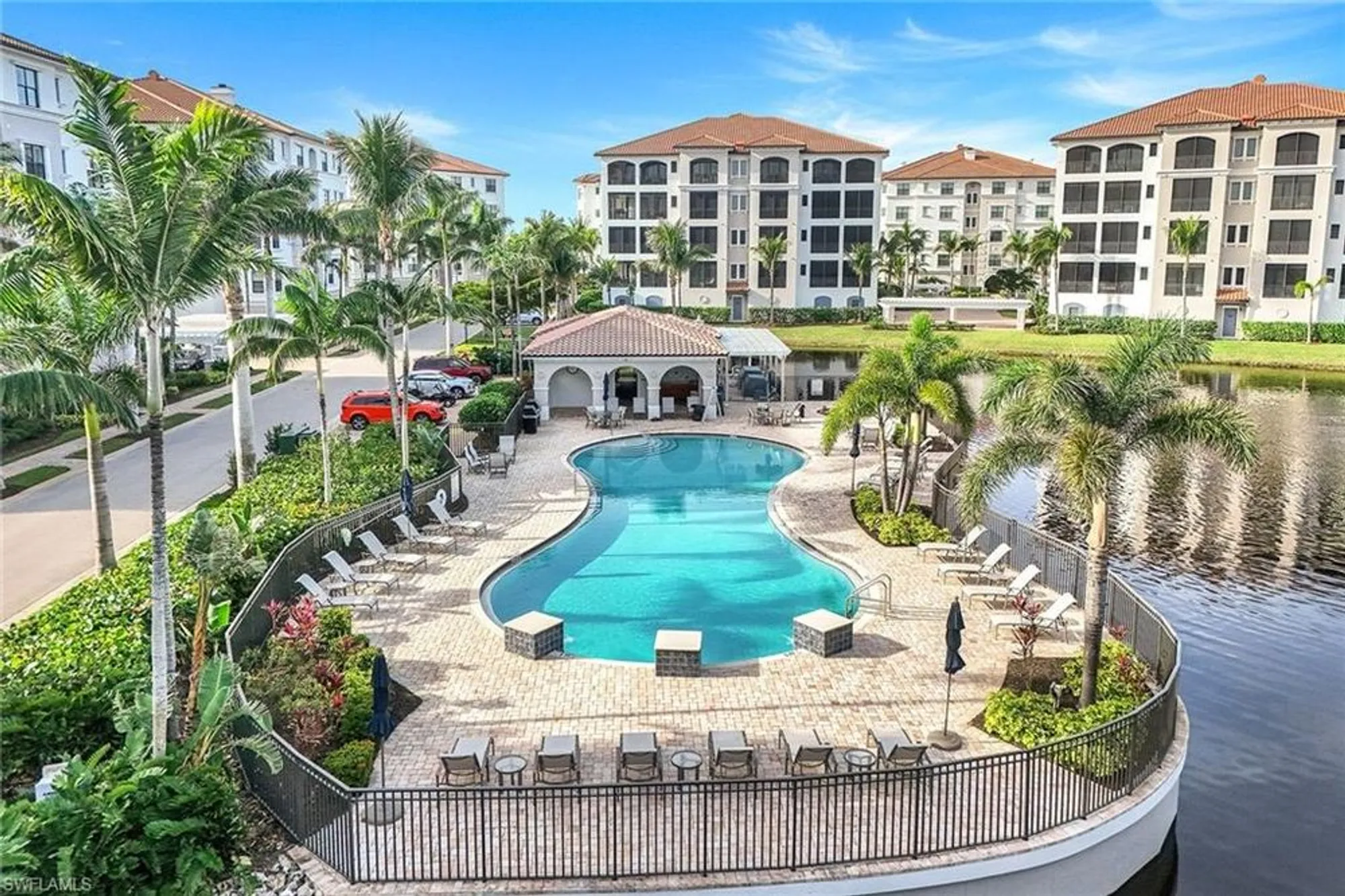 Property Slideshow image 41 of 49 | 4780 via del corso ln 402, Bonita Springs, FL, 34134