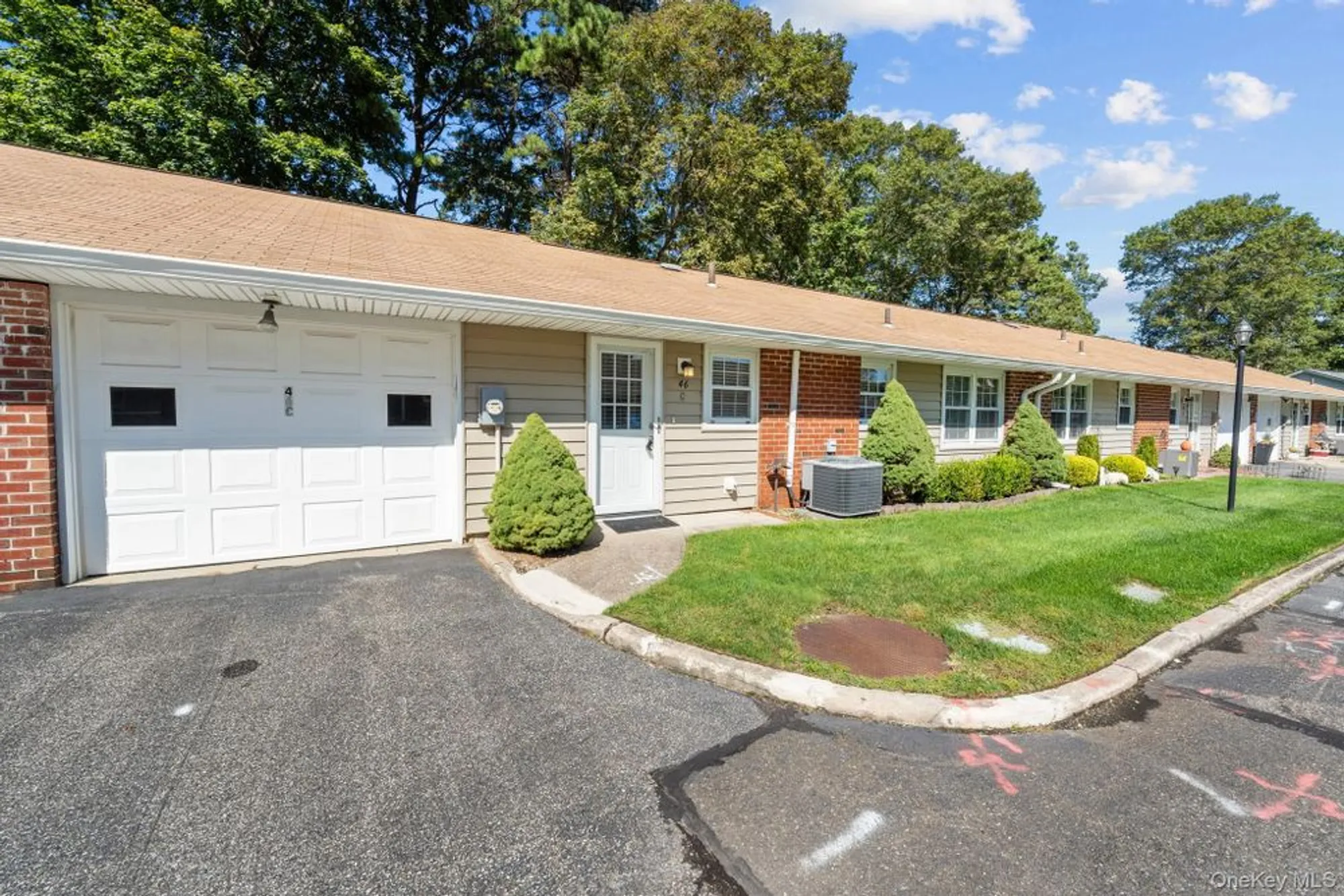 Property Slideshow image 2 of 25 | 46 trent ct c, Ridge, NY, 11961