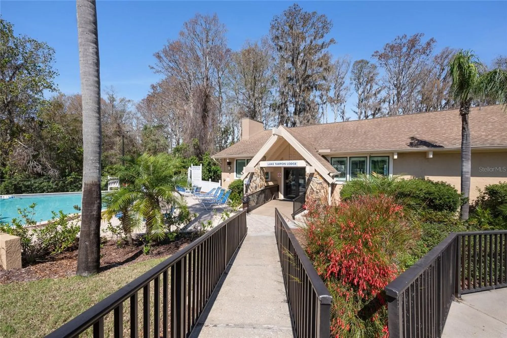 Property Slideshow image 41 of 50 | 3948 tarpon pointe cir, Palm Harbor, FL, 34684