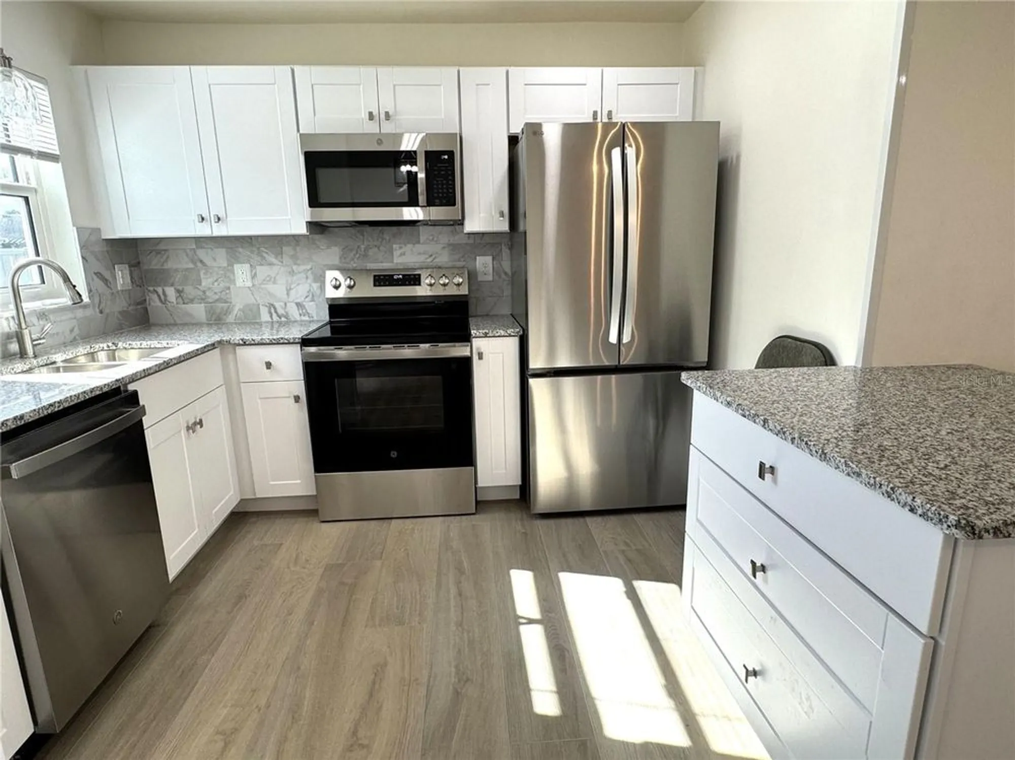 Property Slideshow image 15 of 51 | 3813 42nd st w # 37, Bradenton, FL, 34205