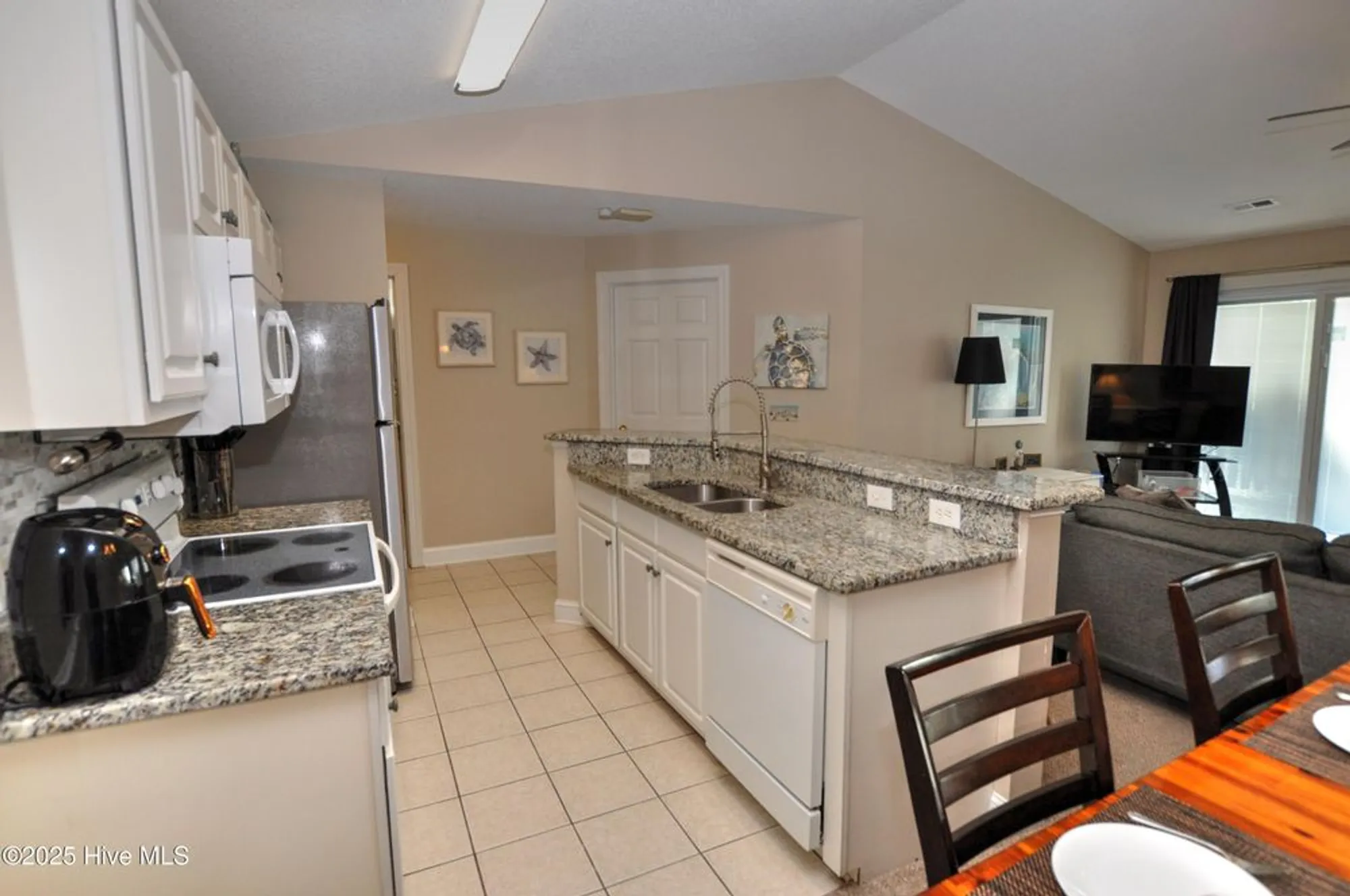 Property Slideshow image 11 of 31 | 330 s middleton dr 1508, Calabash, NC, 28467