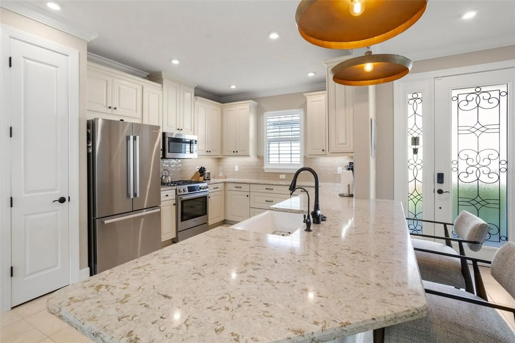 Property Slideshow image 13 of 53 | 12416 parigi way, Sarasota, FL, 34238
