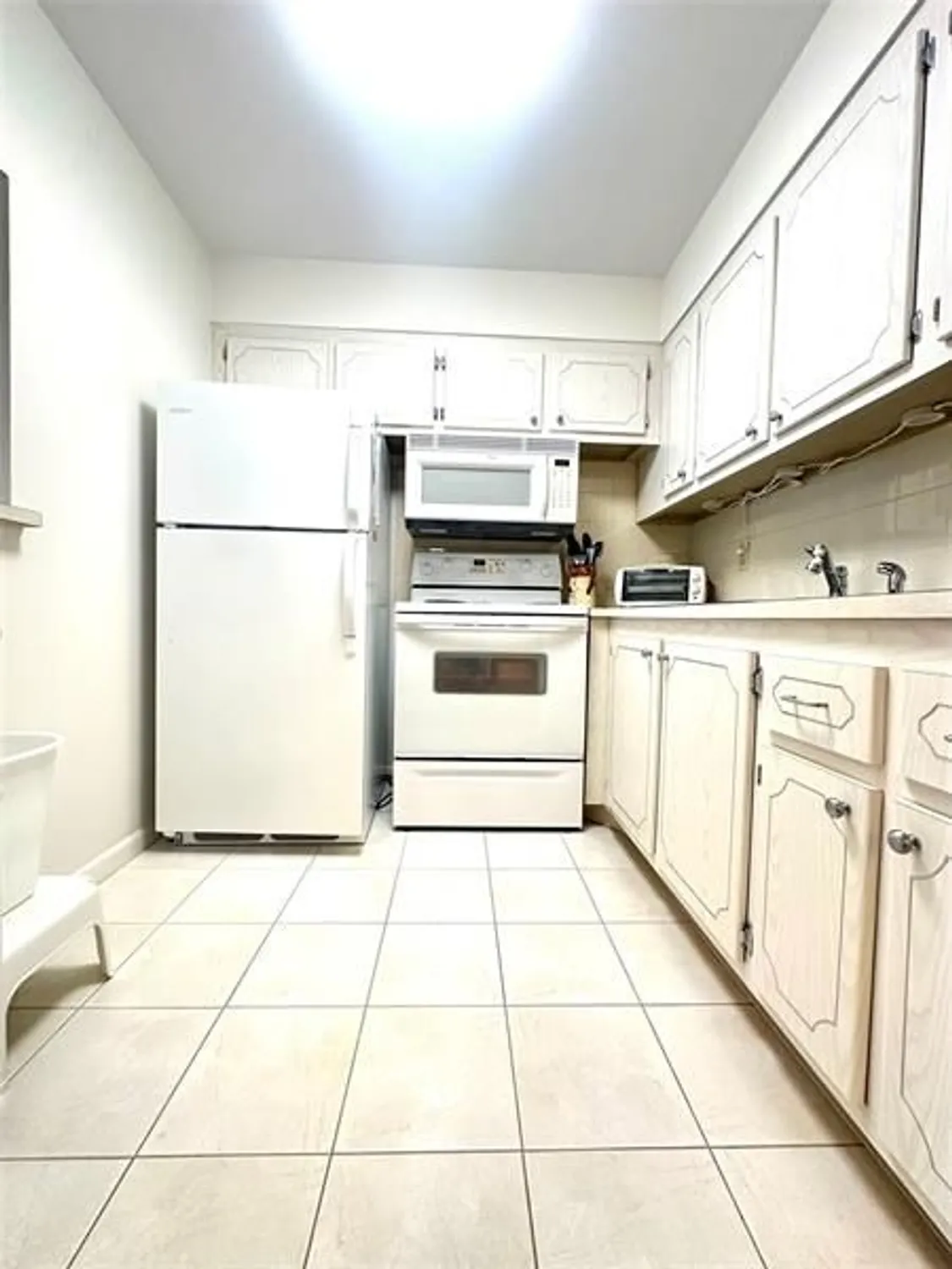 Property Slideshow image 8 of 56 | 4014 islewood d # 4014, Deerfield Beach, FL, 33442