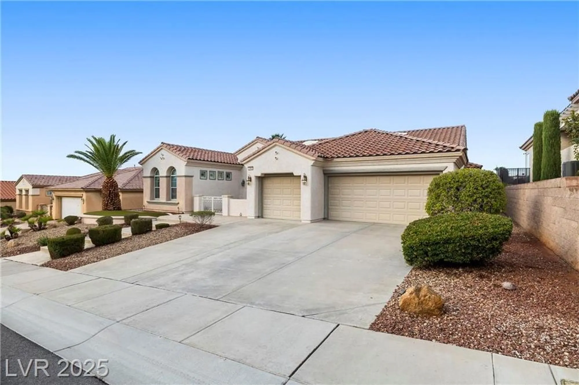 Property Slideshow image 24 of 37 | 2868 foxtail creek ave, Henderson, NV, 89052