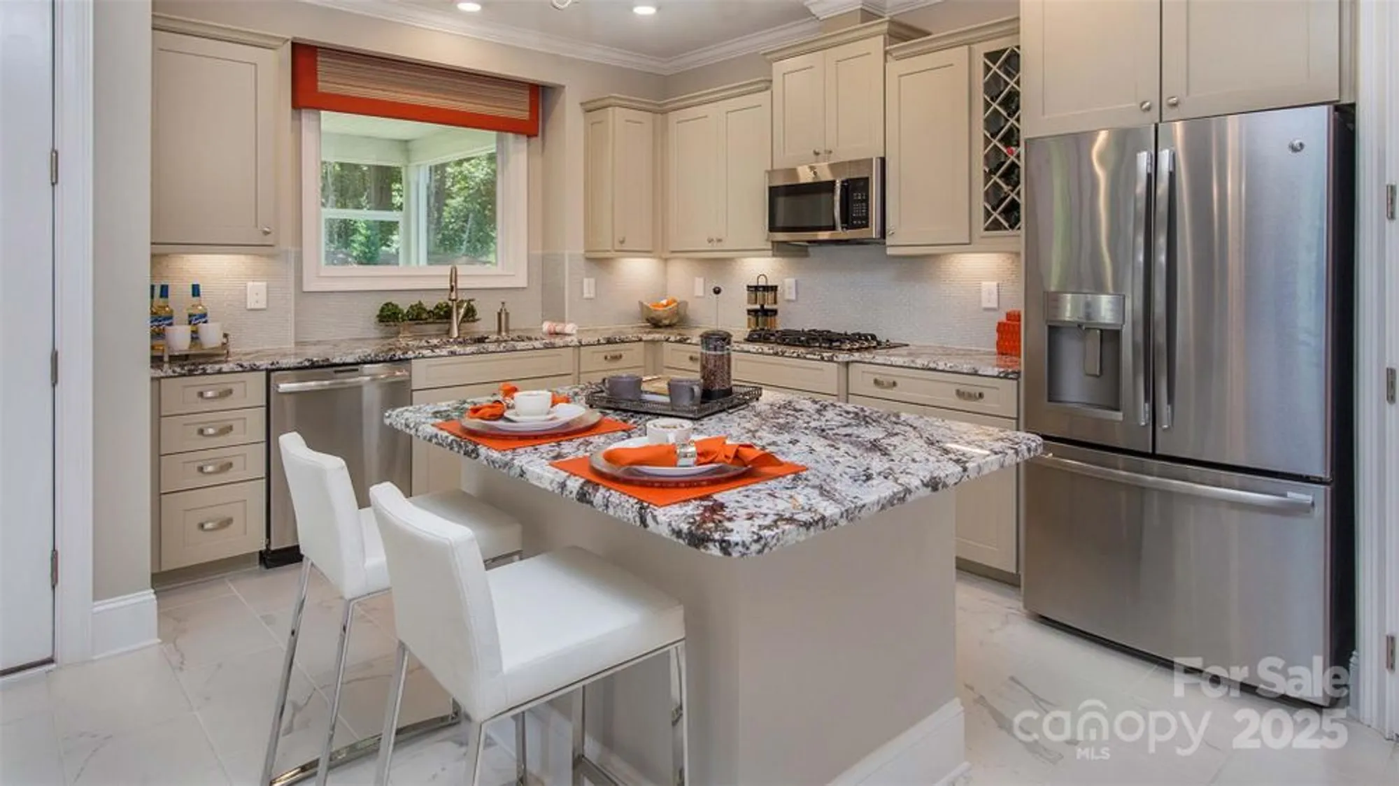 Property Slideshow image 2 of 20 | 8929 silver springs ct, Charlotte, NC, 28215