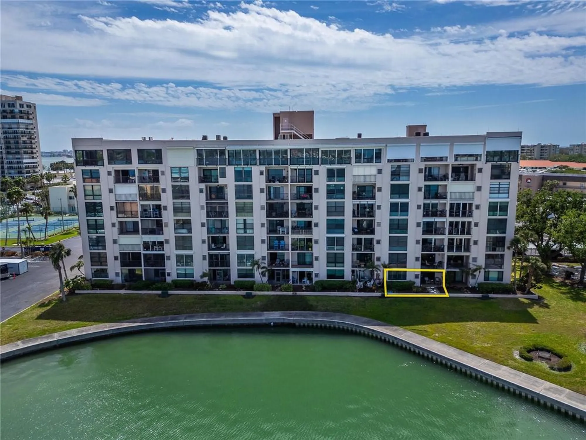 Property Slideshow image 2 of 60 | 7700 sun island dr 107, South Pasadena, FL, 33707