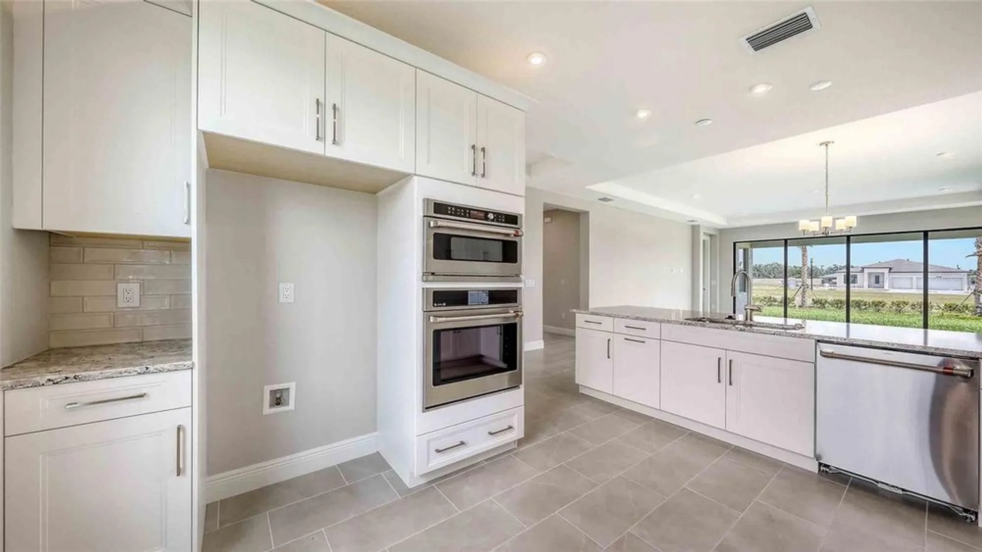 Property Slideshow image 4 of 42 | 14370 hammock oak st, Parrish, FL, 34219