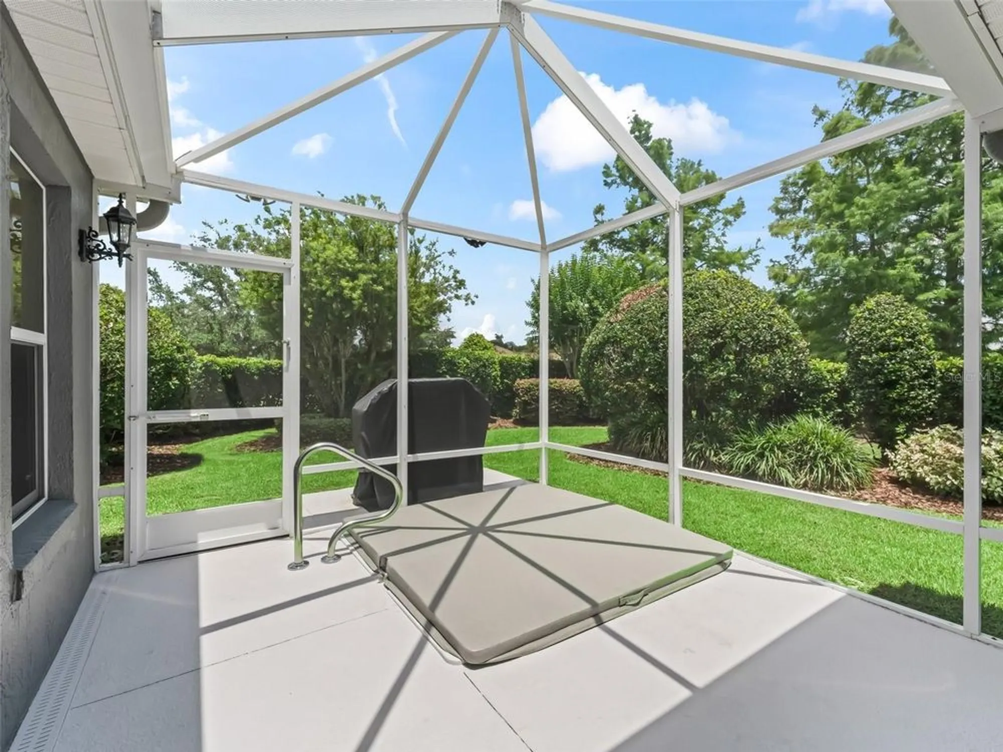 Property Slideshow image 32 of 42 | 654 poinsett ct, The Villages, FL, 32162