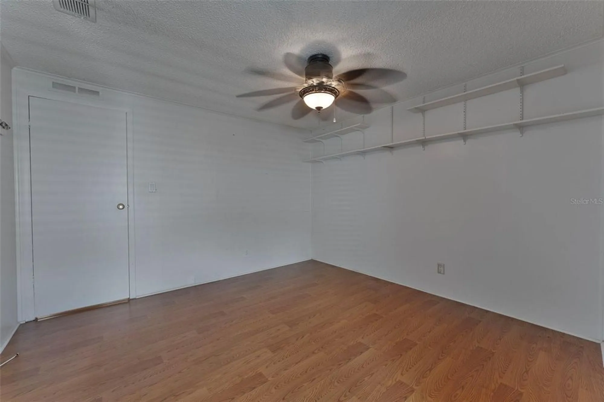 Property Slideshow image 11 of 23 | 3175 pebble bend dr, Lakeland, FL, 33810