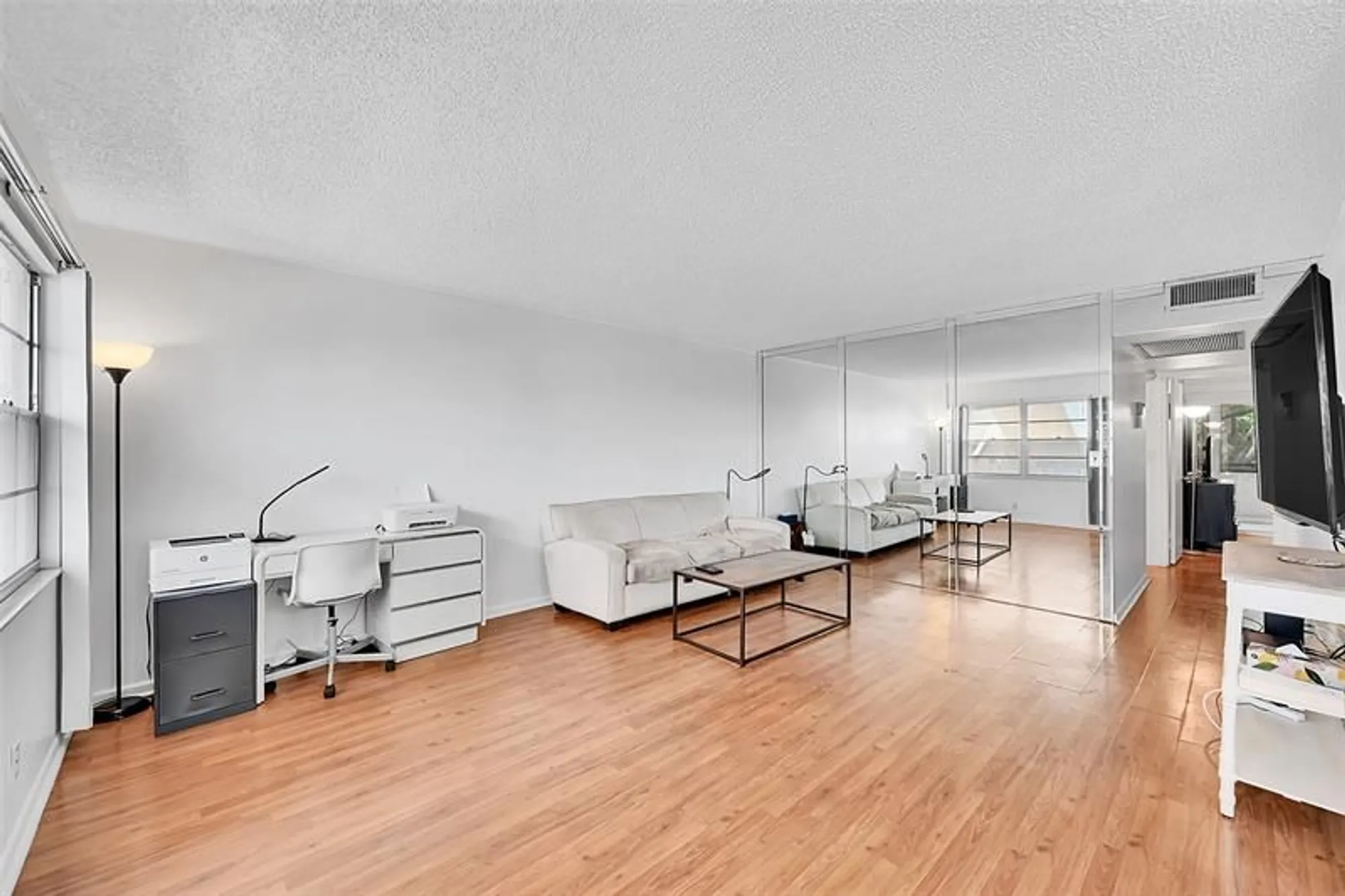 Property Slideshow image 11 of 27 | 1901 bermuda cir l3, Coconut Creek, FL, 33066