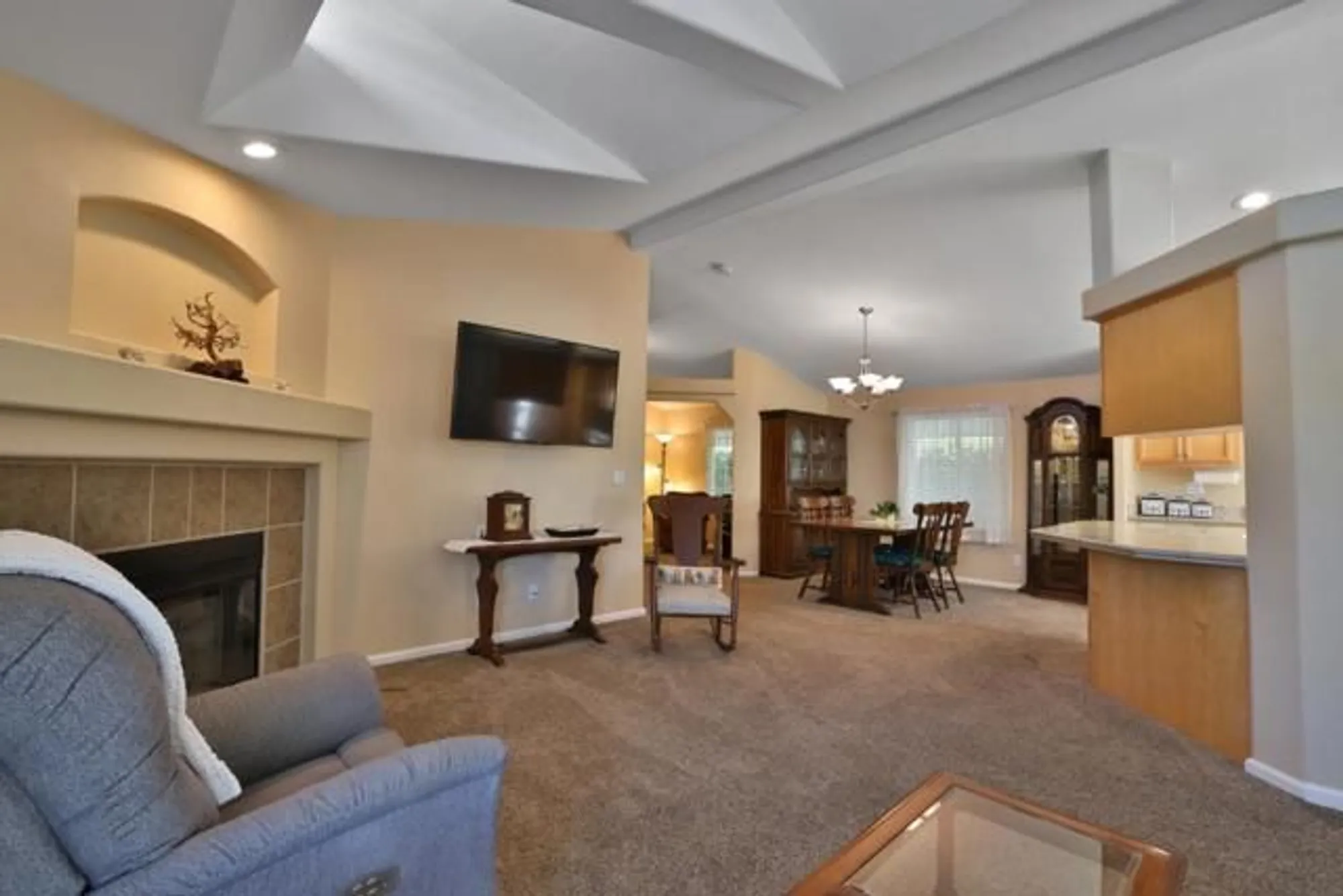 Property Slideshow image 5 of 35 | 42 dewey cir, Morgan Hill, CA, 95037
