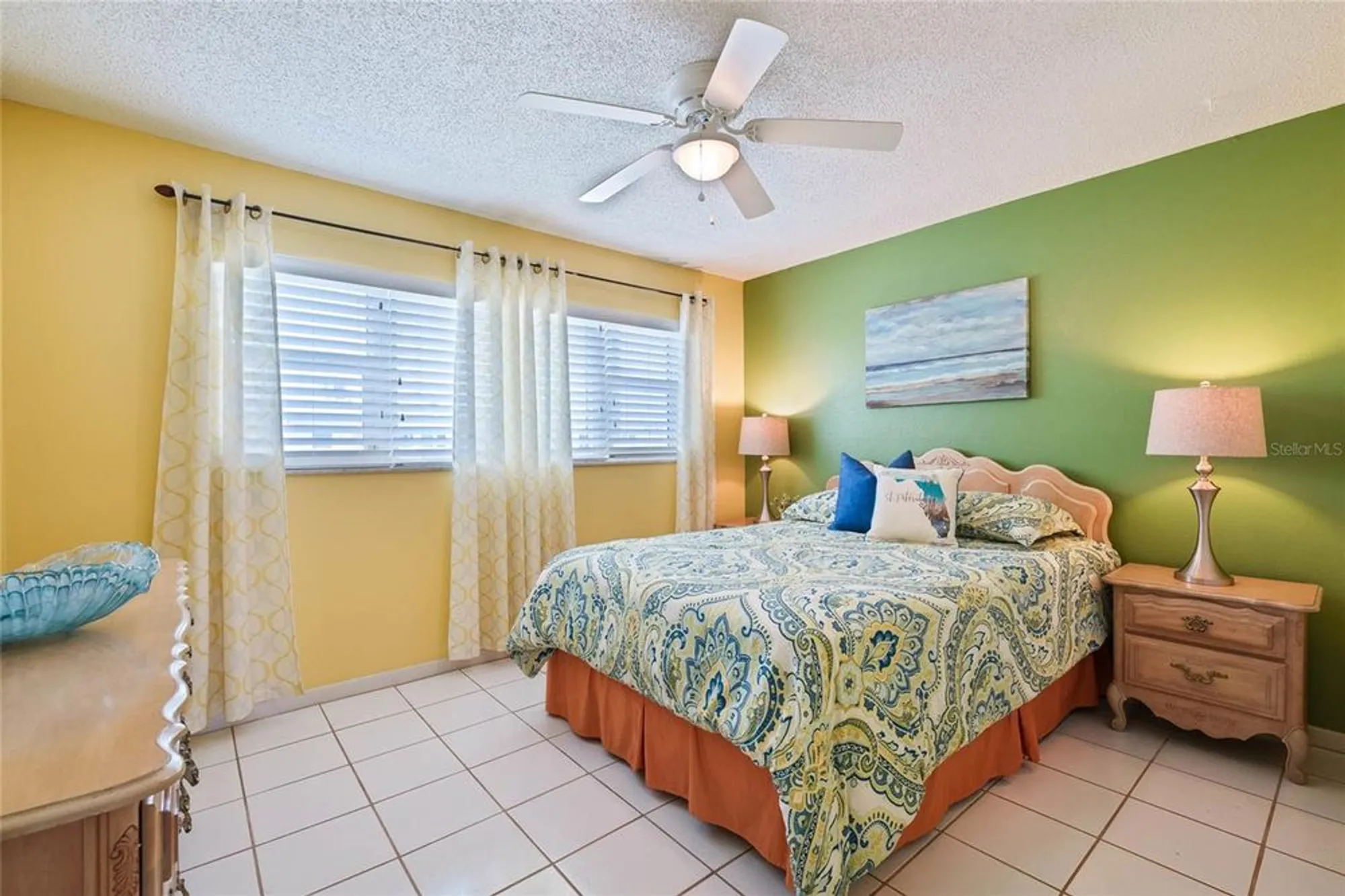 Property Slideshow image 13 of 20 | 5356 81st st n apt 26, Saint Petersburg, FL, 33709