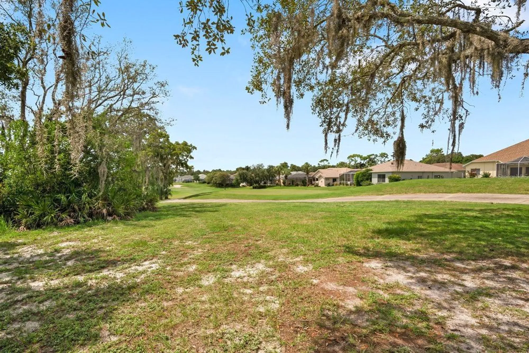 Property Slideshow image 36 of 48 | 9005 players dr, Weeki Wachee, FL, 34613