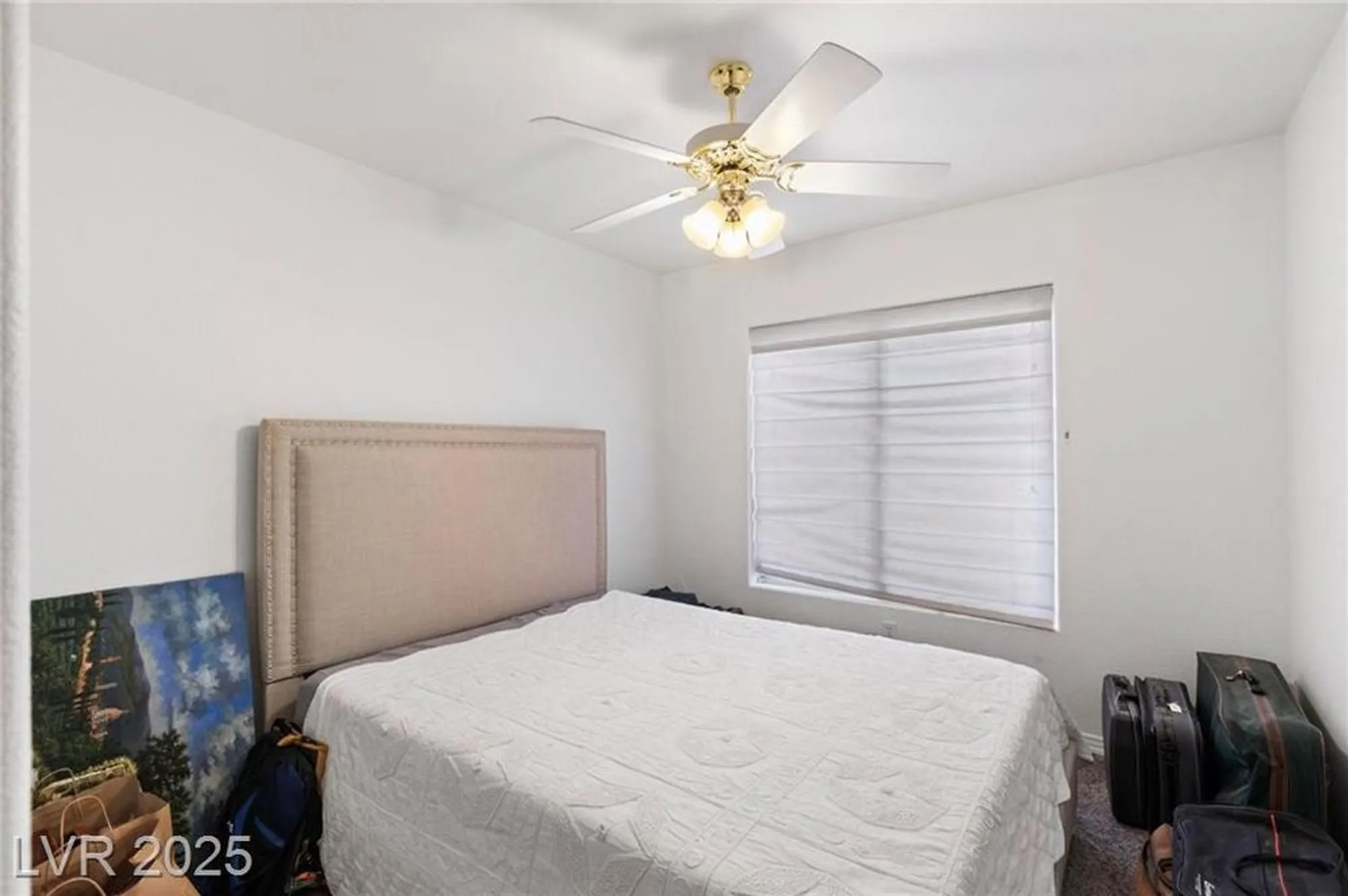 Property Slideshow image 9 of 29 | 2231 hallston st, Las Vegas, NV, 89134