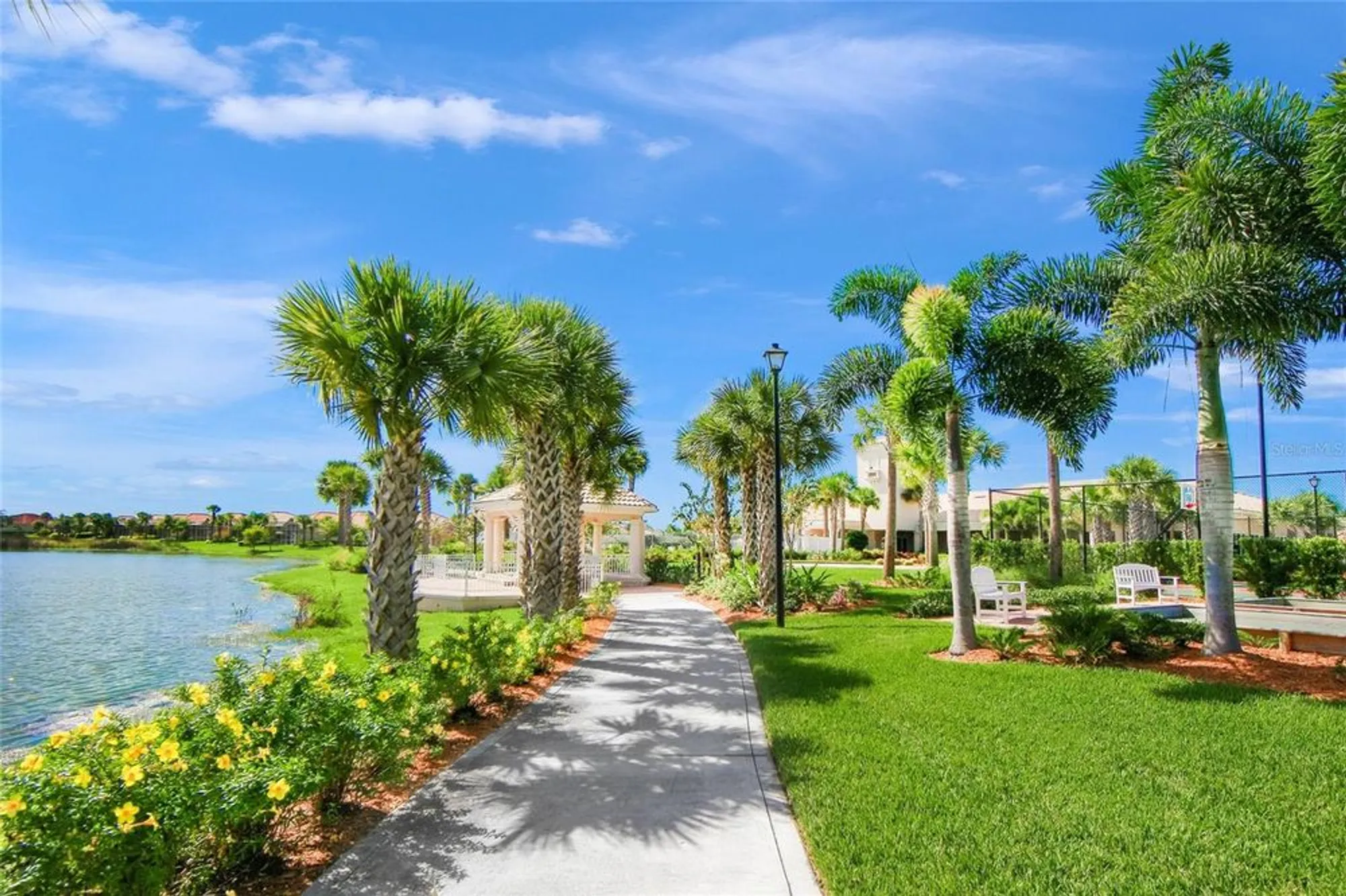 Property Slideshow image 37 of 46 | 5762 benevento dr, Sarasota, FL, 34238