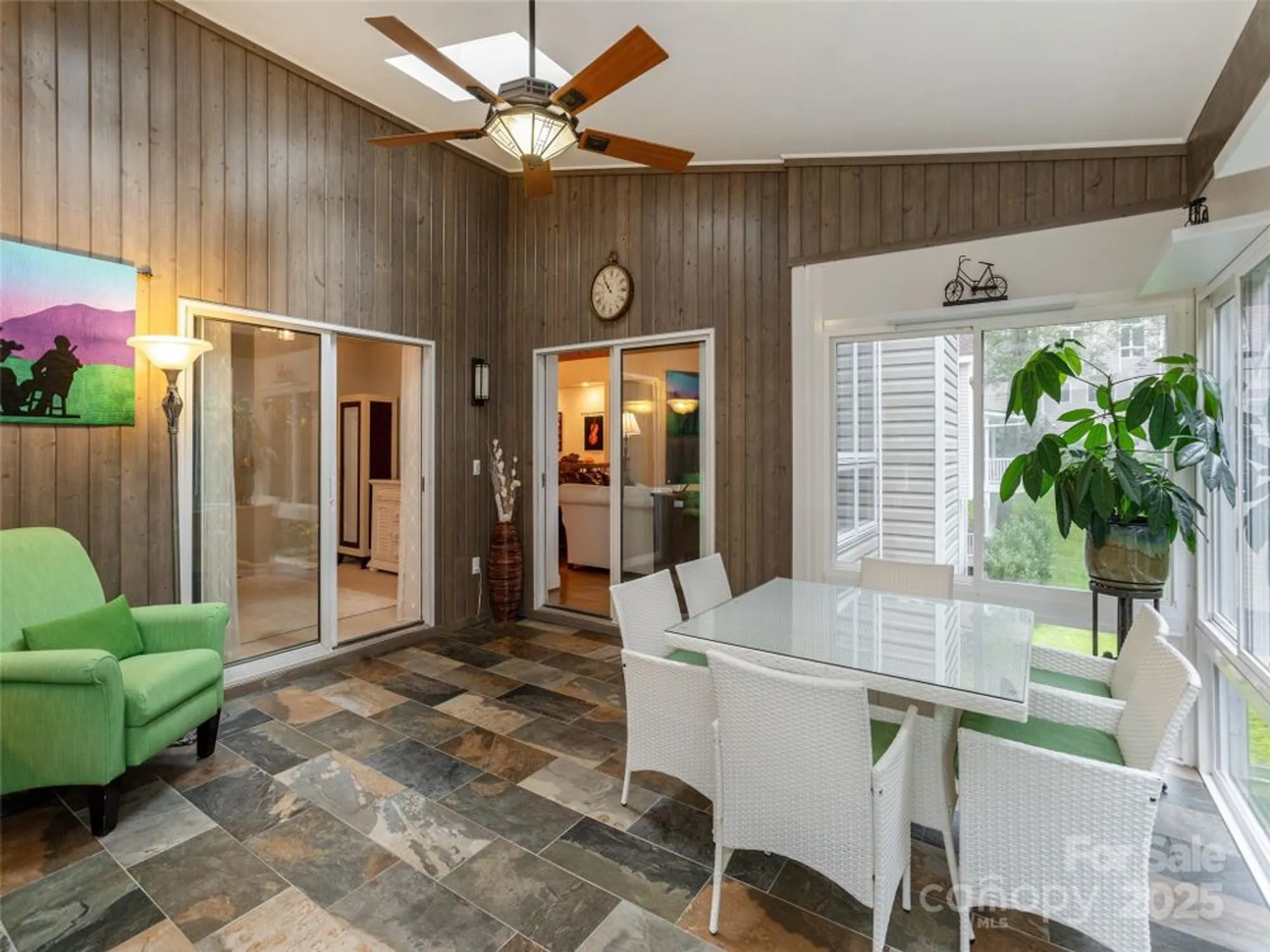 Property Slideshow image 15 of 48 | 210 black oak ln, Hendersonville, NC, 28791