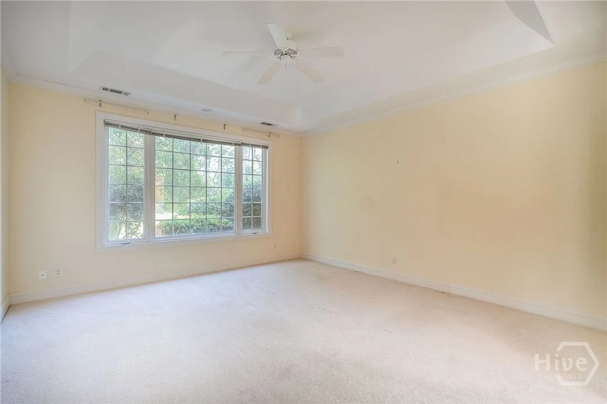 Property Slideshow image 11 of 26 | 1 breakfast ct, Savannah, GA, 31411