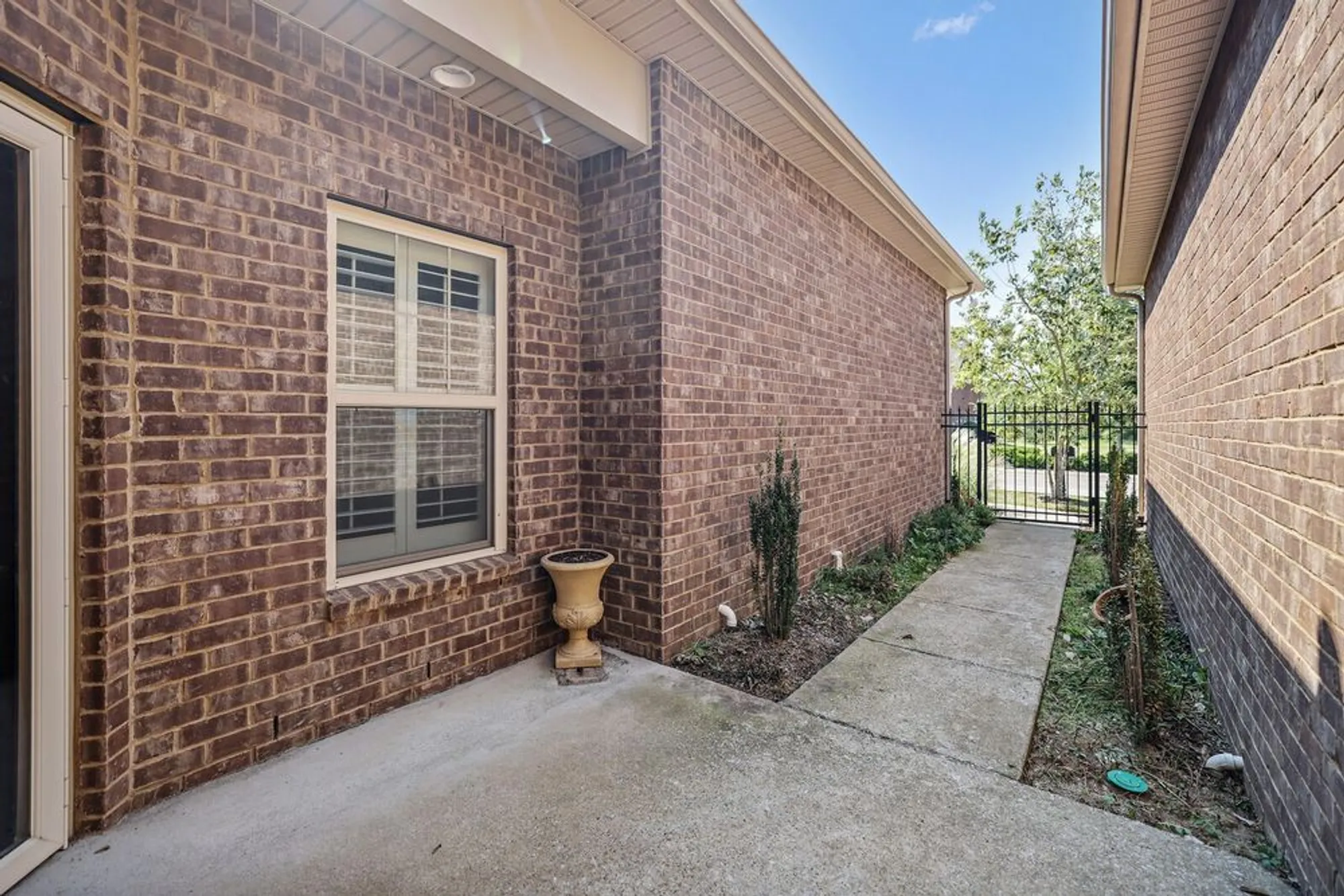 Property Slideshow image 42 of 45 | 304 thesing ct pvt, Nolensville, TN, 37135