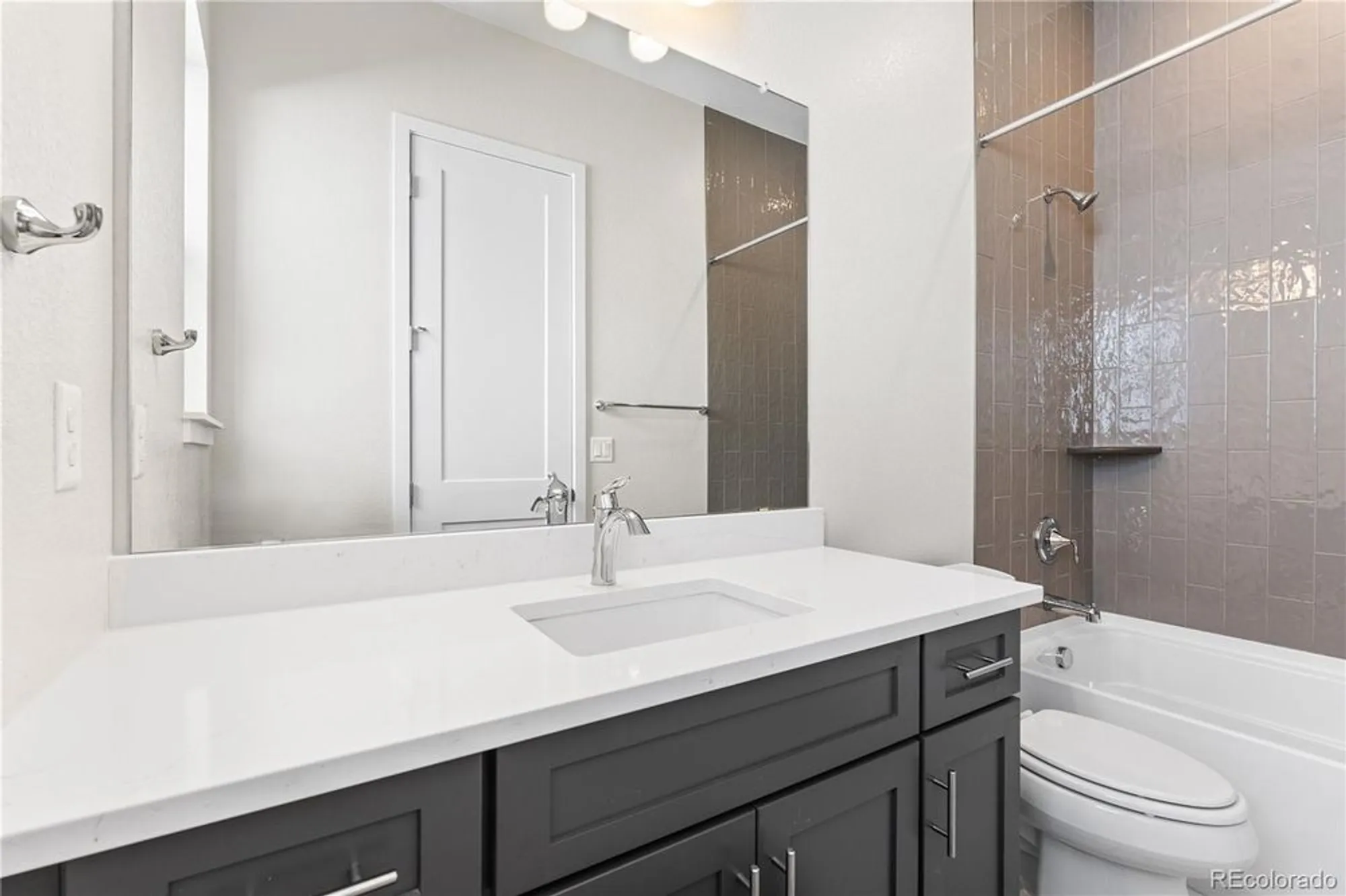 Property Slideshow image 6 of 38 | 11472 autumn moon st, Littleton, CO, 80125