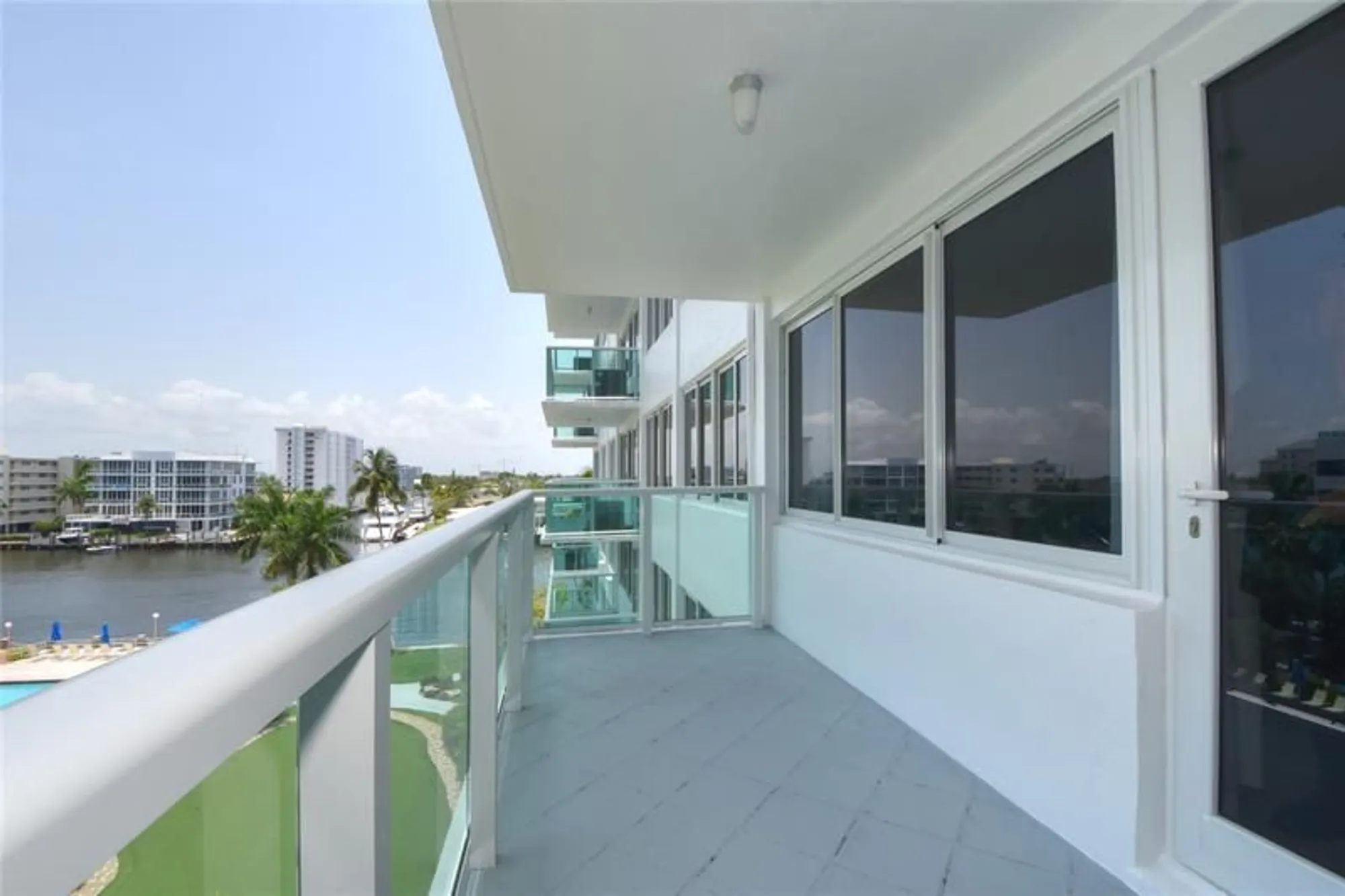 Property Slideshow image 4 of 49 | 3233 ne 34th st 520, Fort Lauderdale, FL, 33308