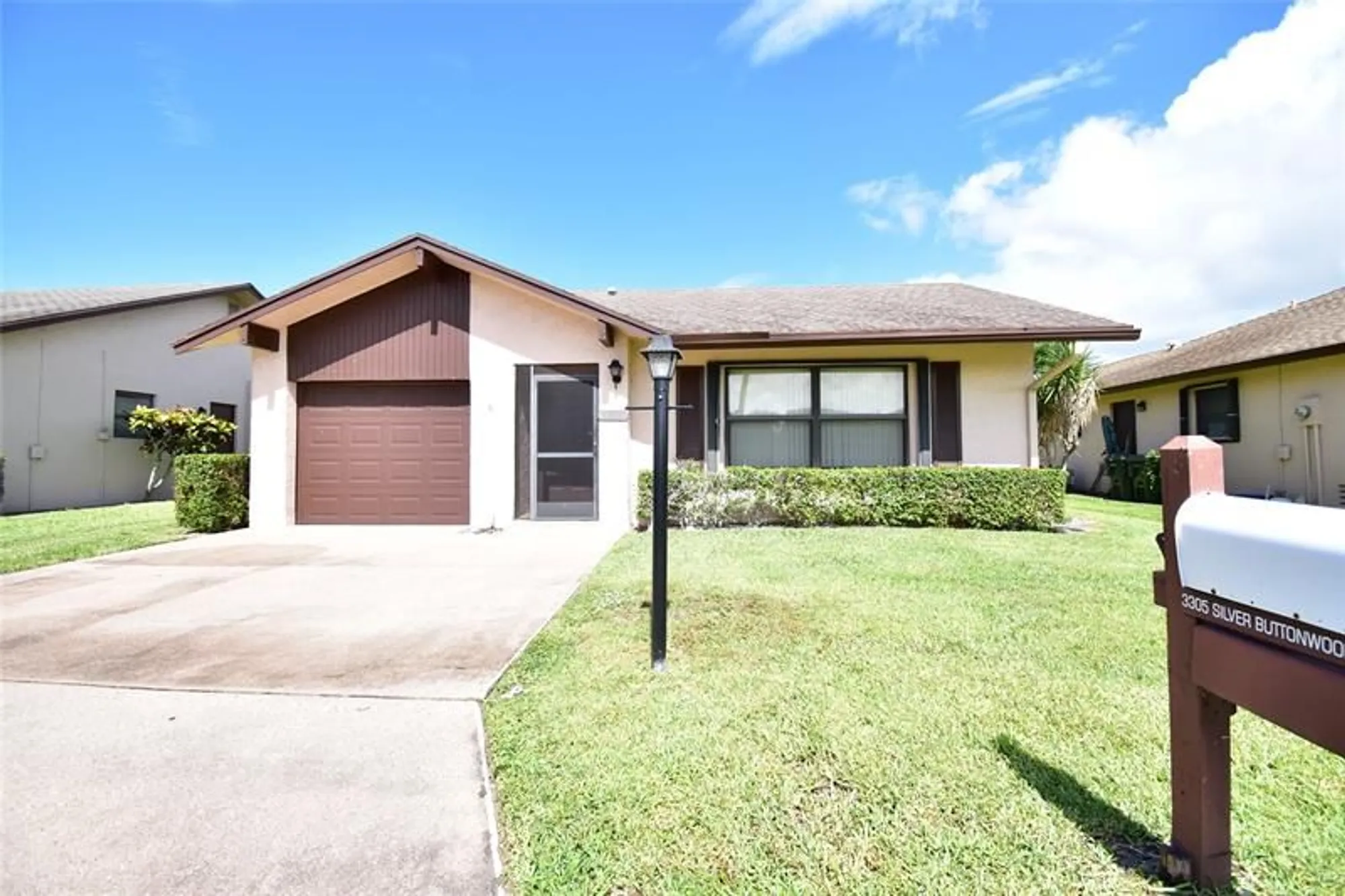 Property Slideshow image 18 of 30 | 3305 silver buttonwood dr, Greenacres, FL, 33463